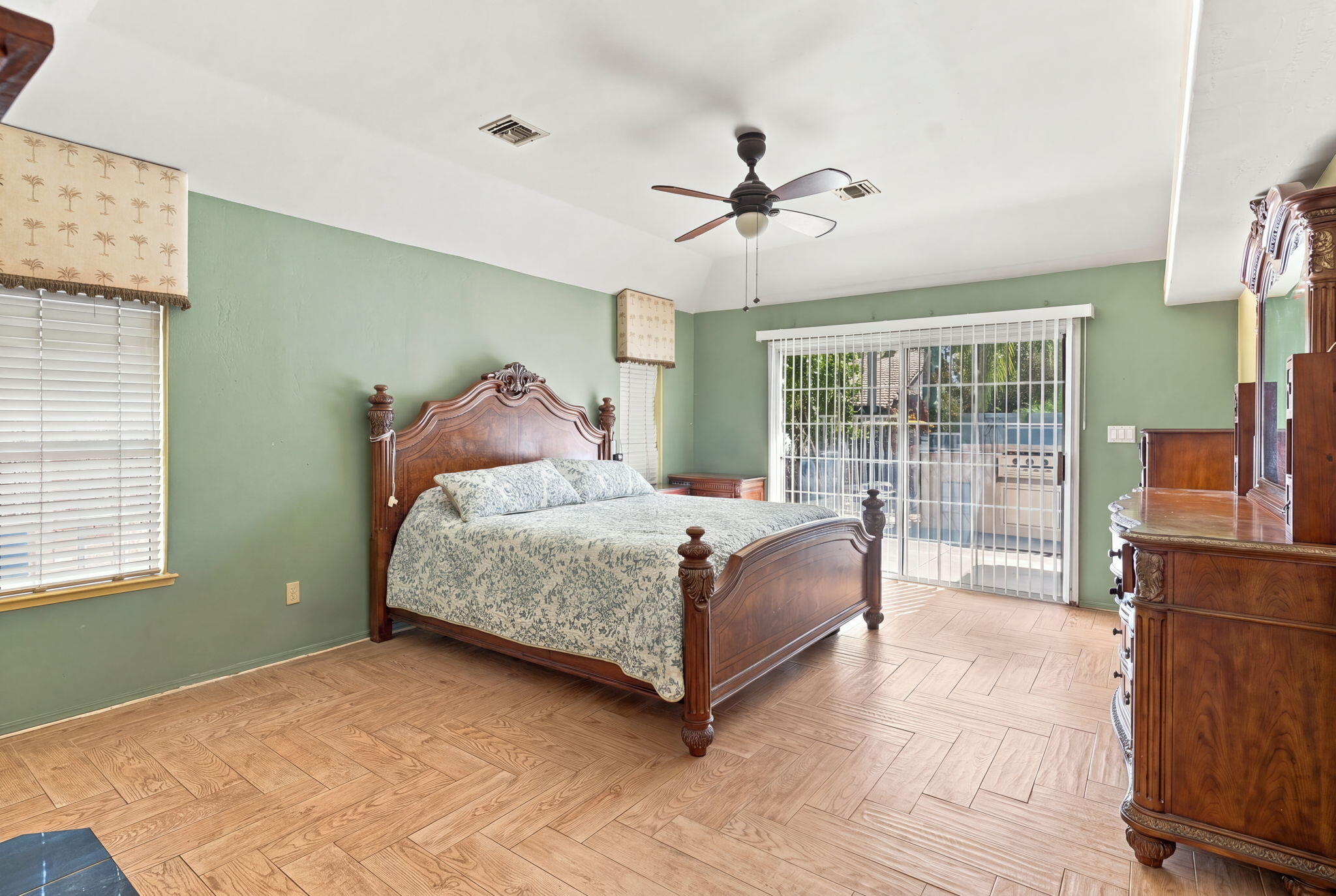11119 NW Quadrille Ct, Bakersfield, CA 93312