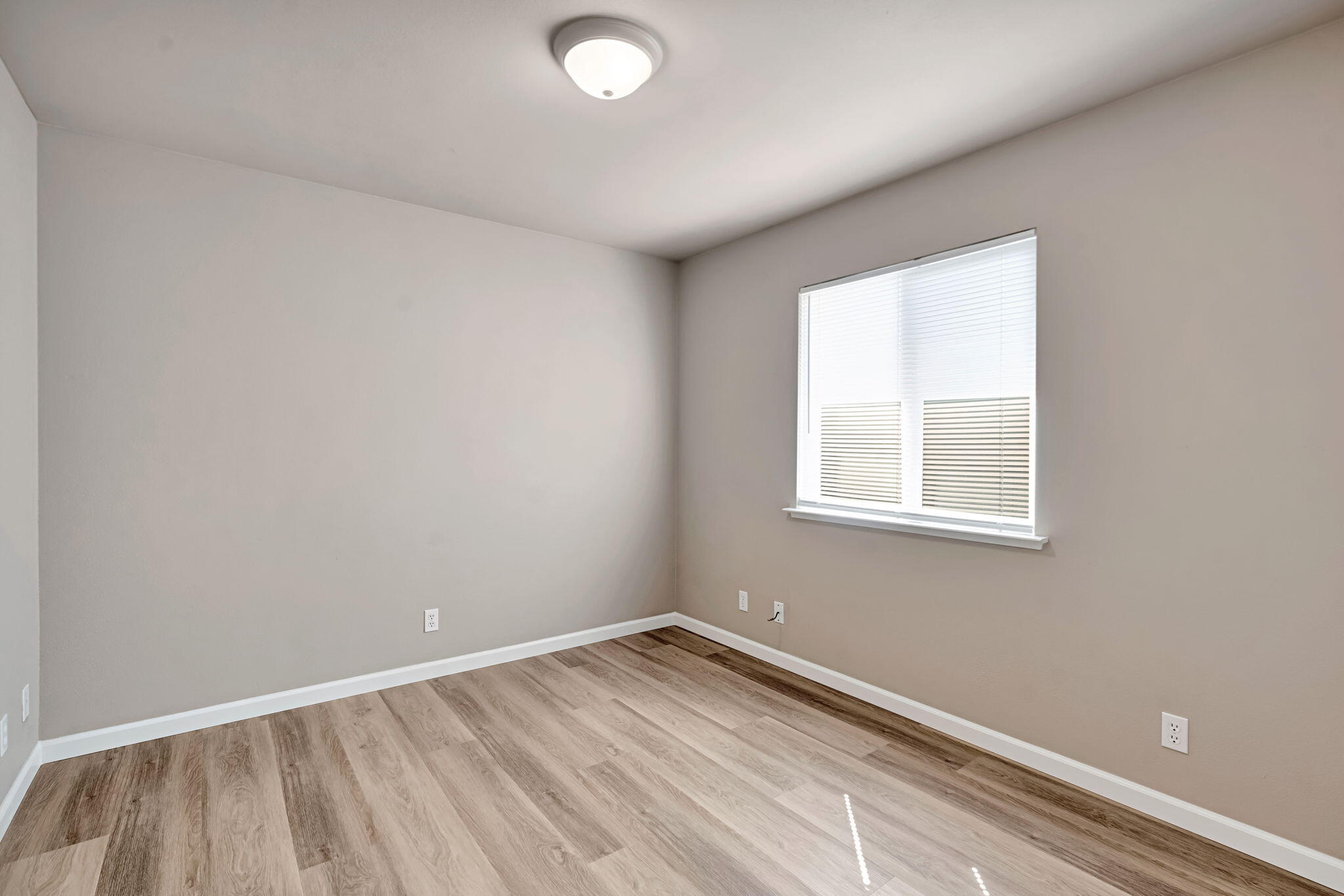 630 N Whitney Ave, Dinuba, CA 93618
