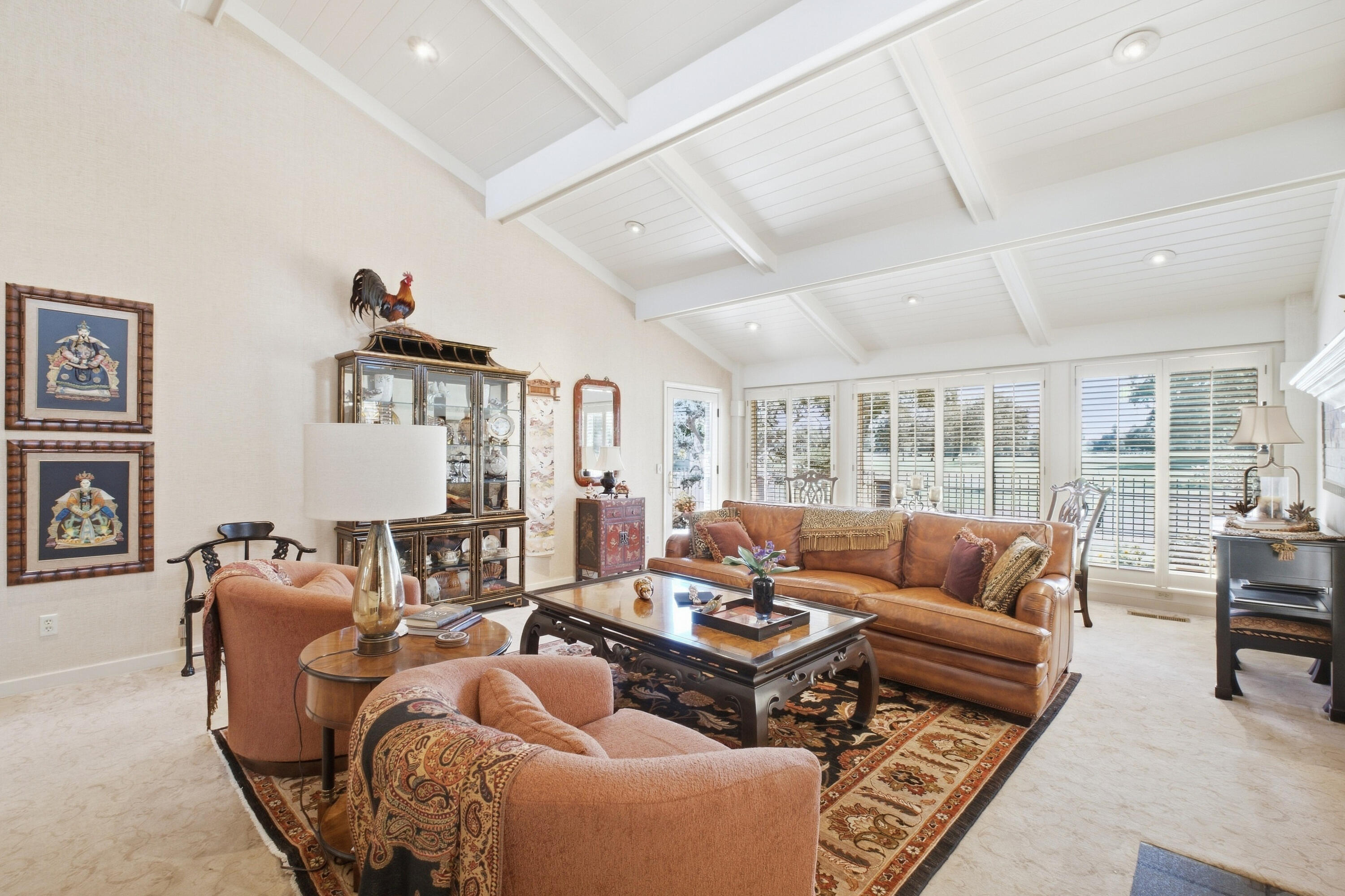 804 N Silvervale Dr, Visalia, CA 93291