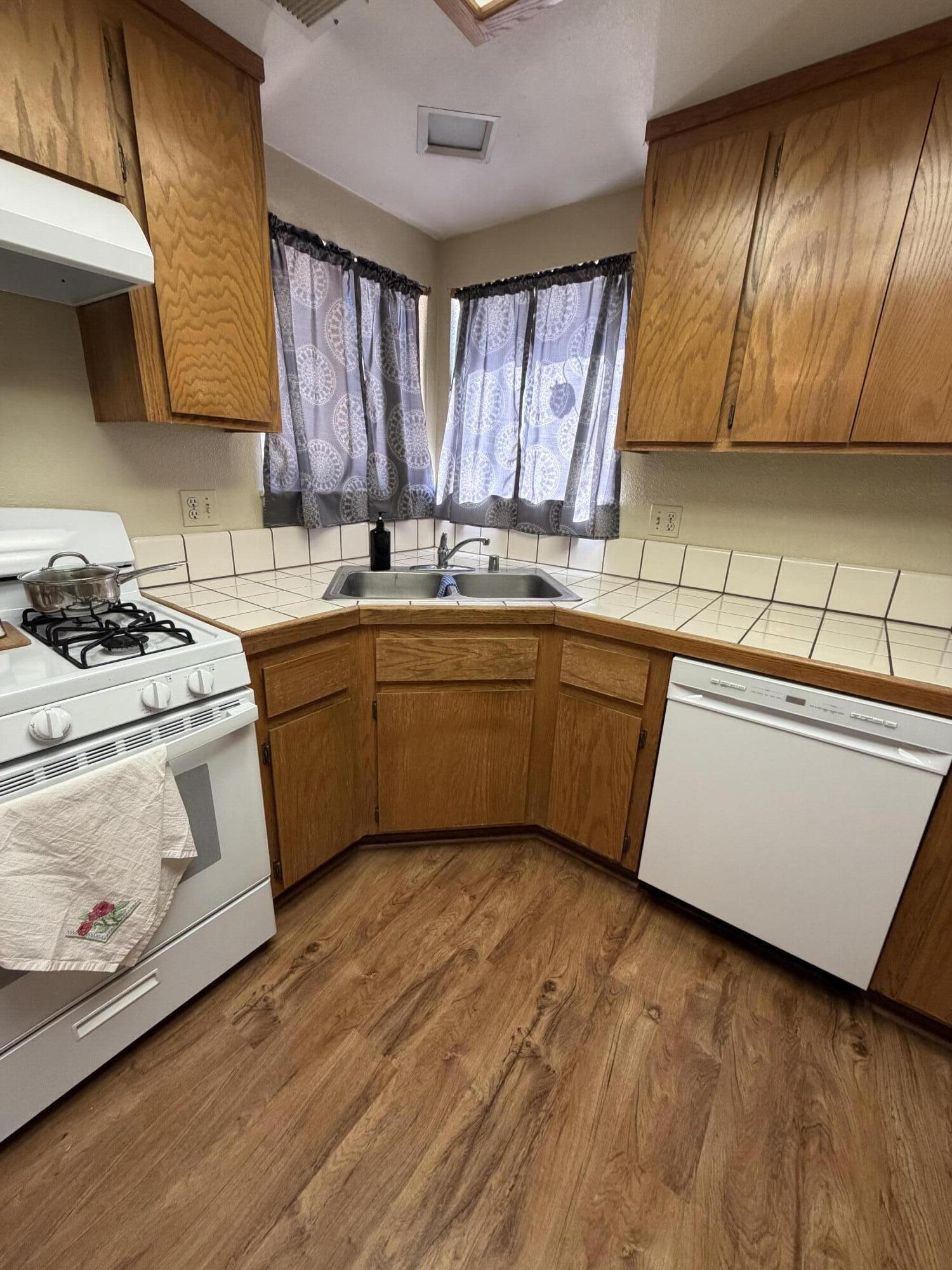 1404 Betsy, Exeter, CA 93221