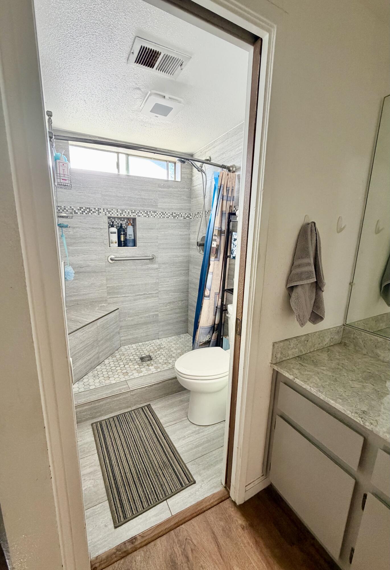 1404 Betsy, Exeter, CA 93221