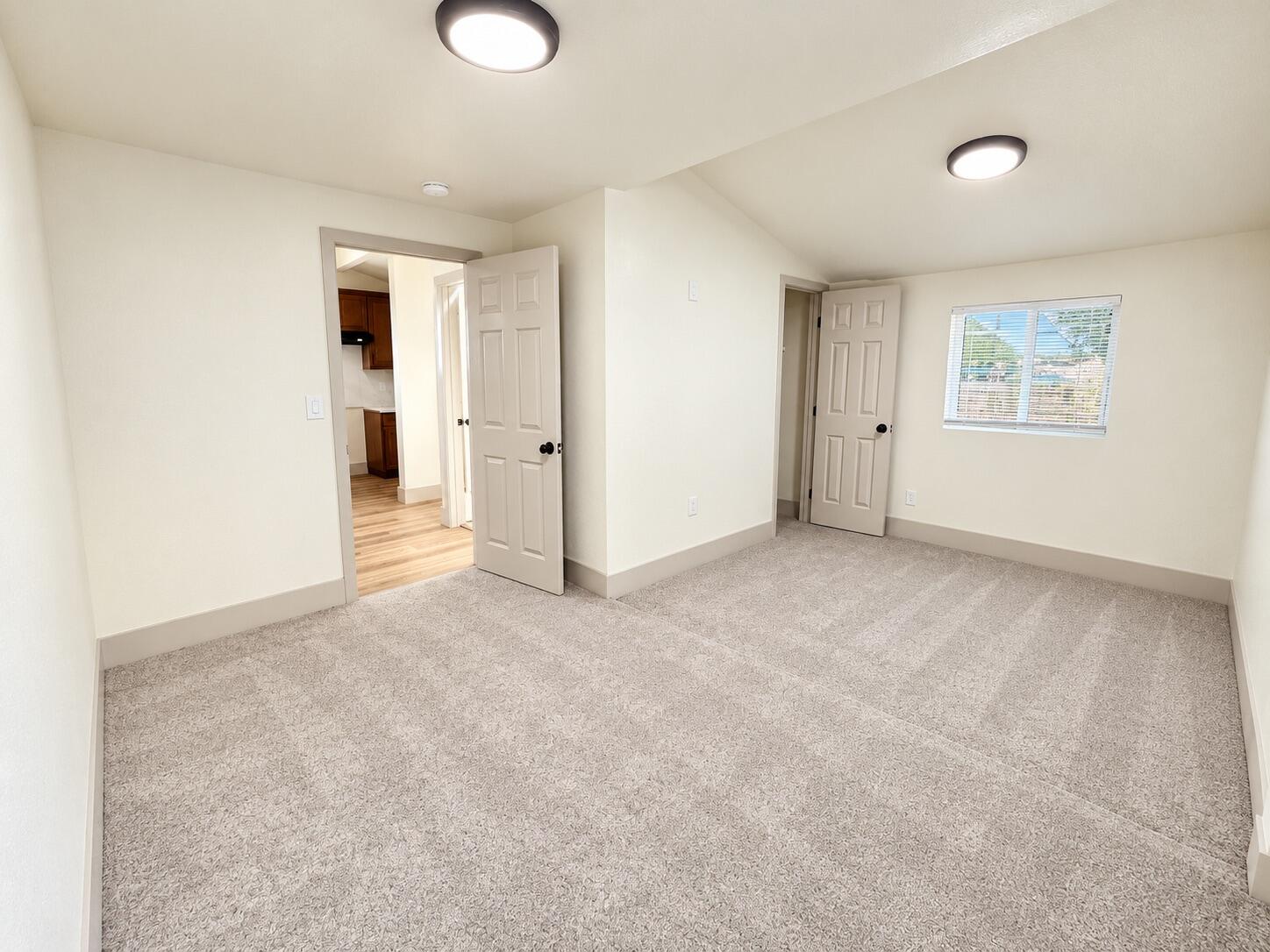 2837 E Grant Ave, Fresno, CA 93701