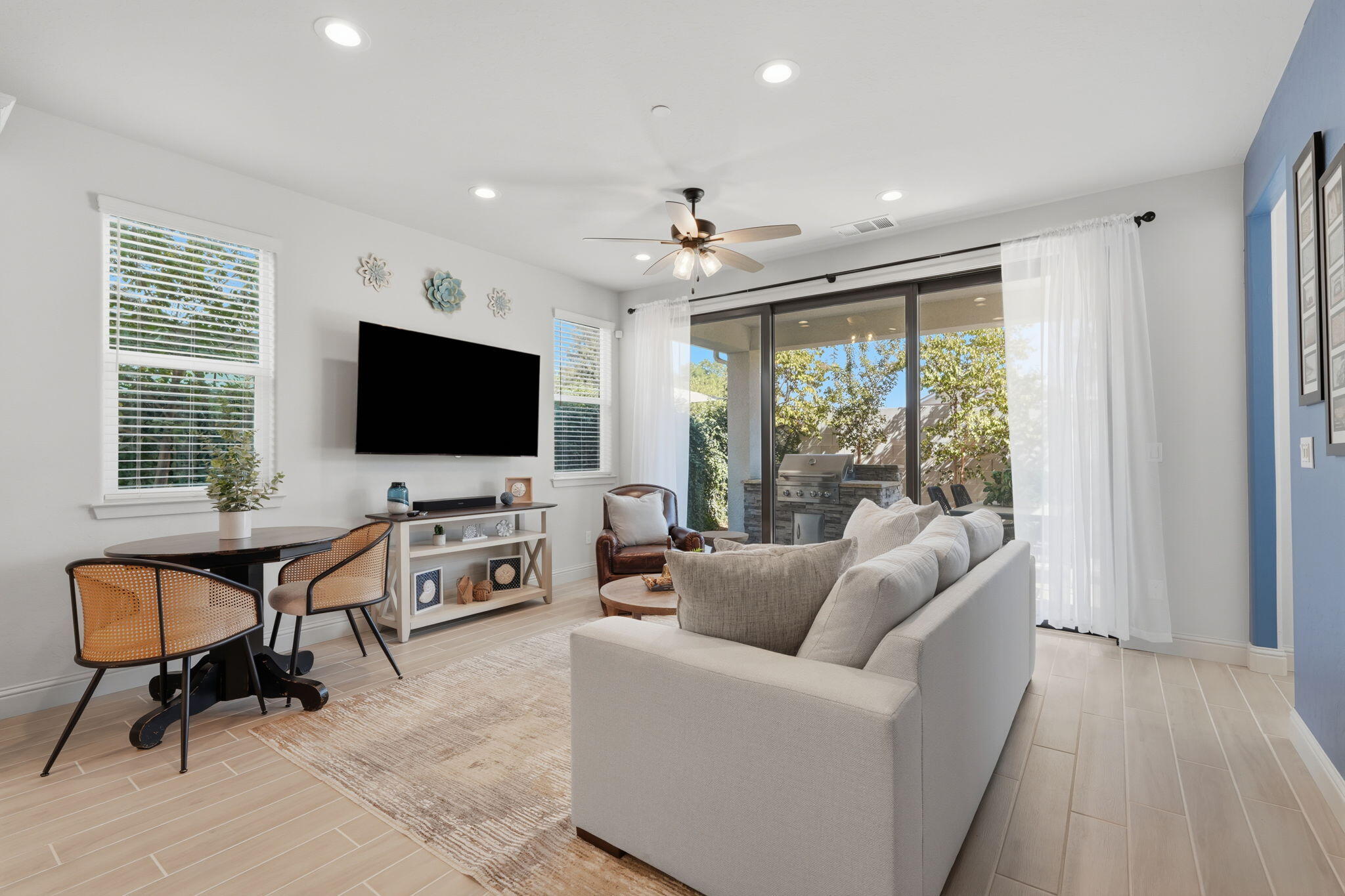 4432 S University St, Visalia, CA 93277