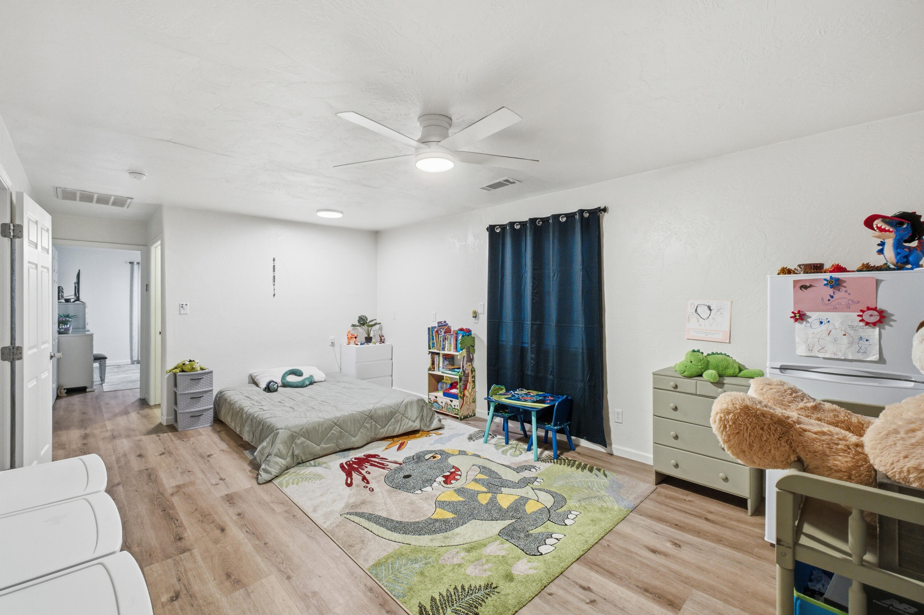 1458 Mary Ct, Exeter, CA 93221
