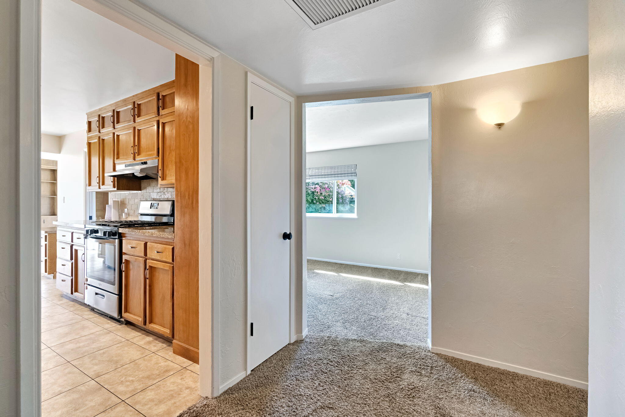 175 E Birch Ave, Hanford, CA 93230