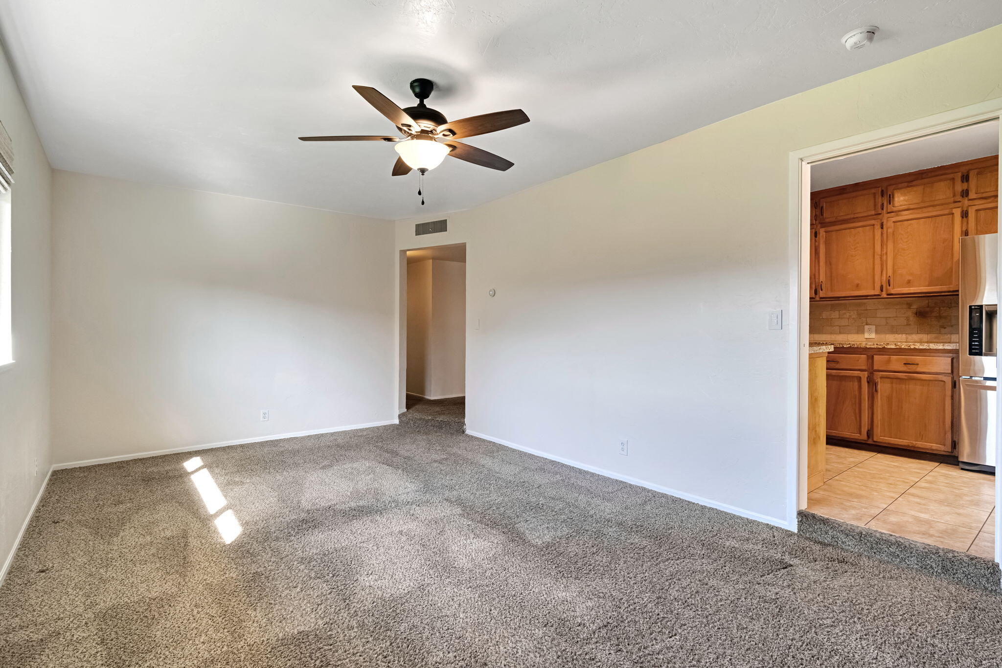 175 E Birch Ave, Hanford, CA 93230