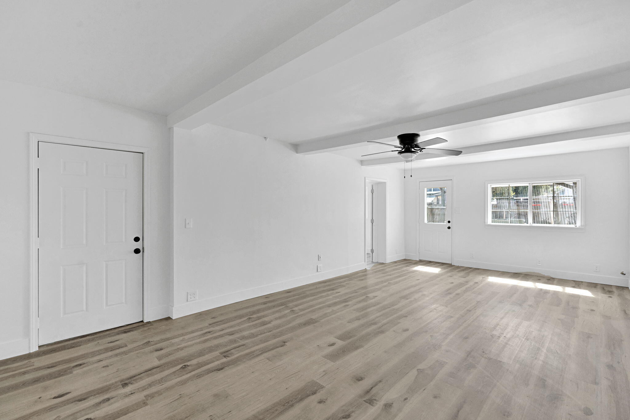 333 Oleander Ave, Lemoore, CA 93245
