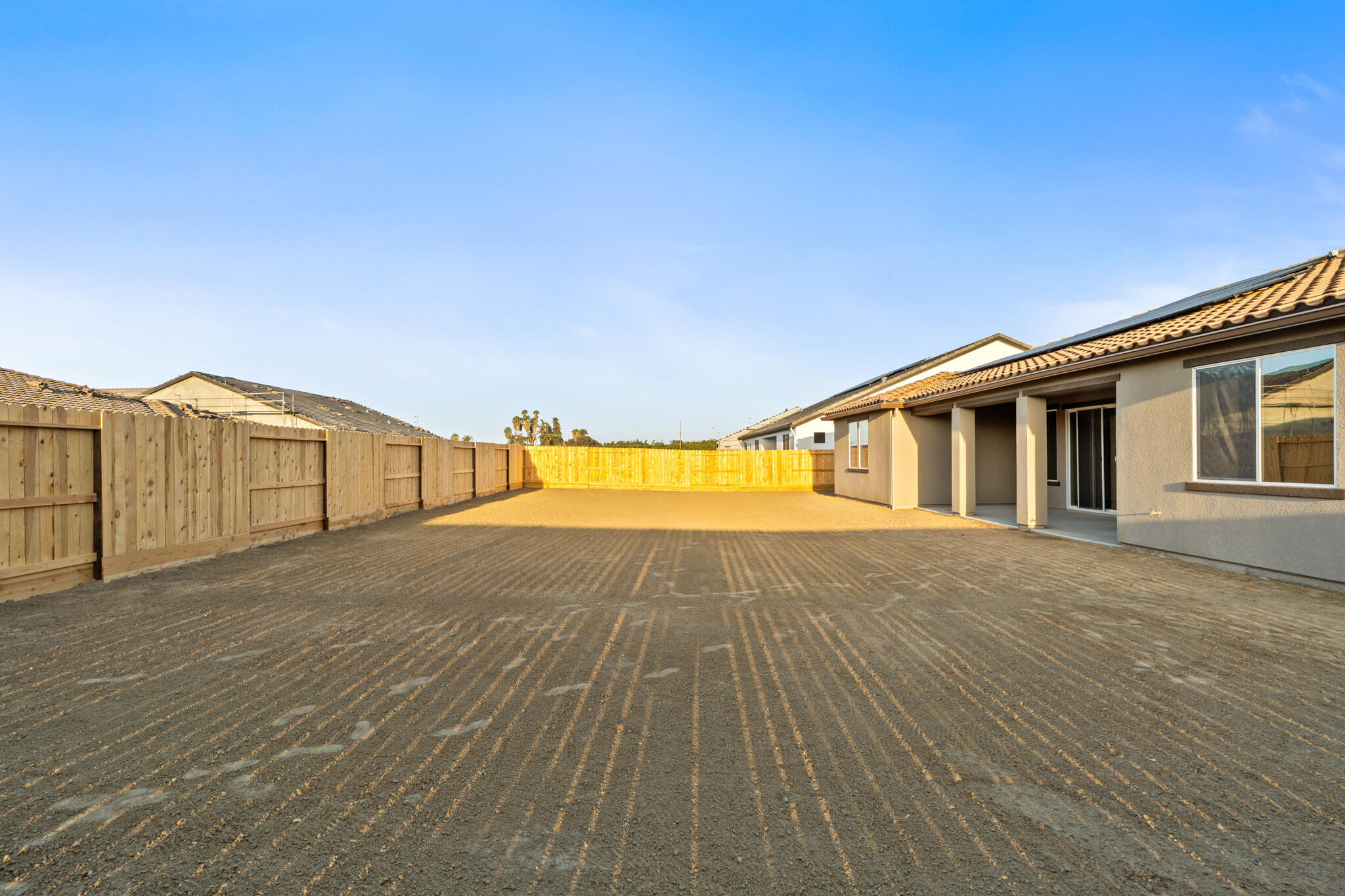 6619 W Wood Dr, Visalia, CA 93277
