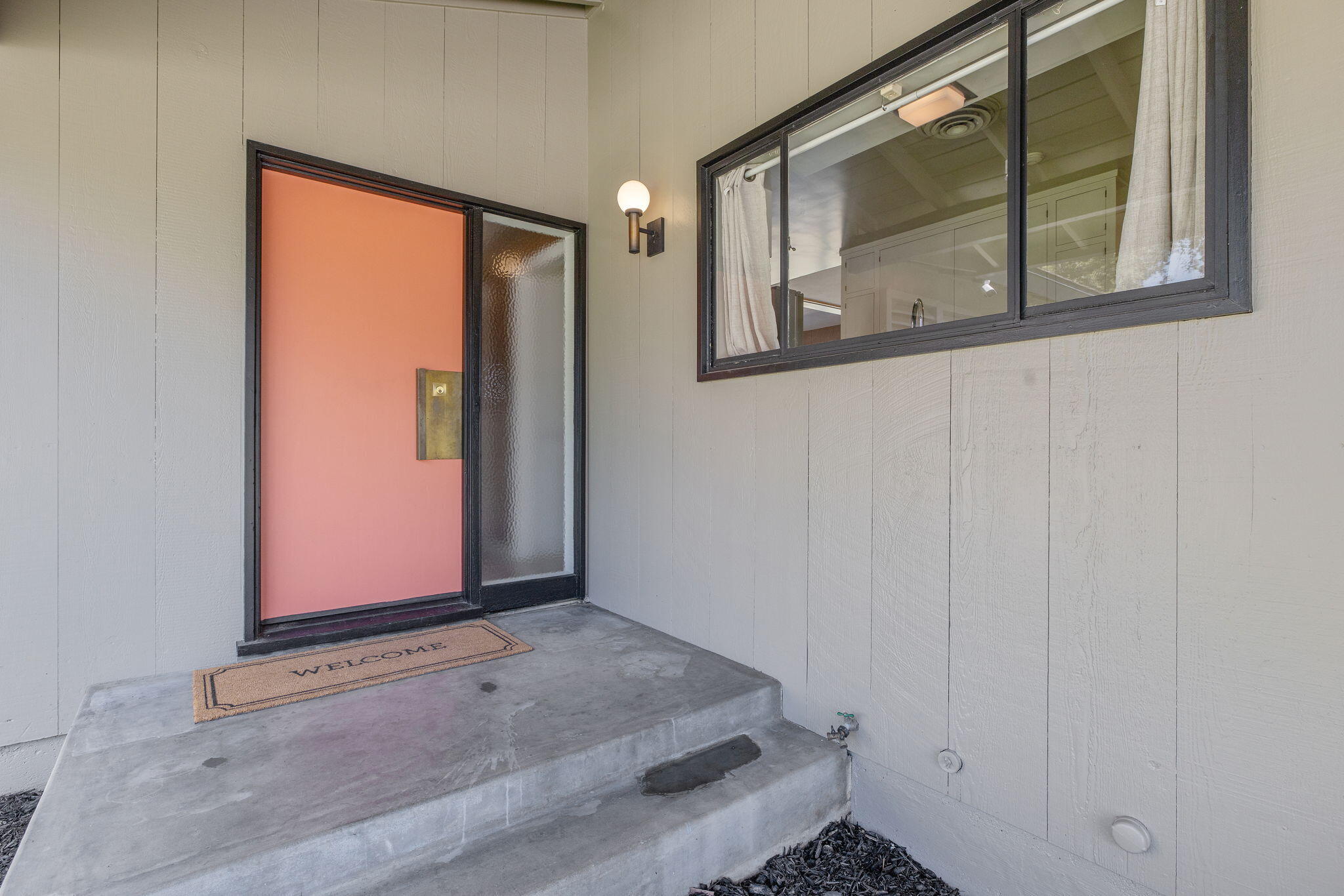 2544 W Keogh Ave, Visalia, CA 93291