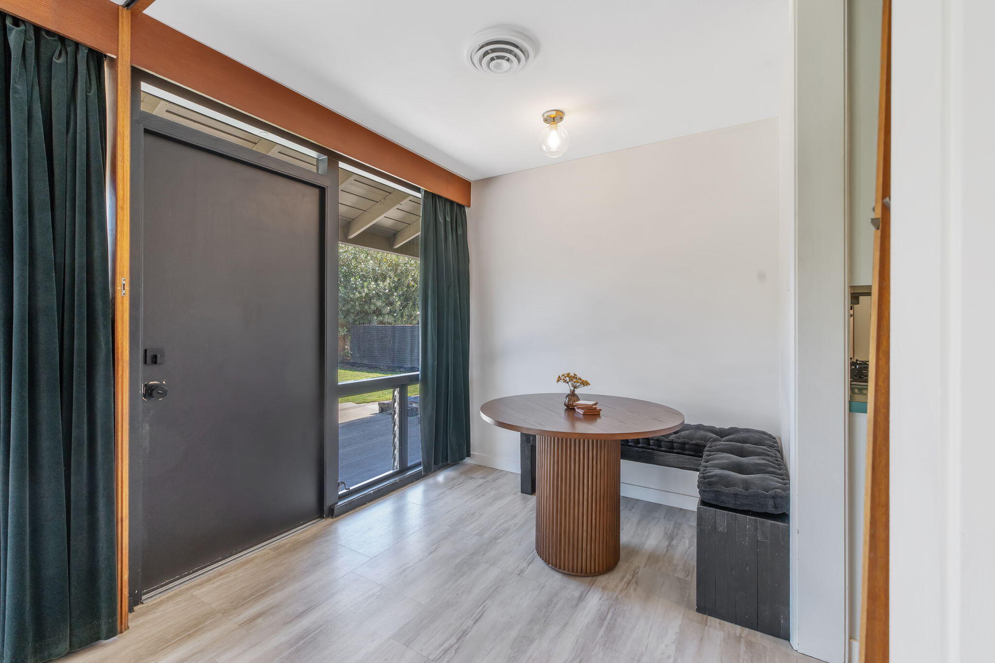 2544 W Keogh Ave, Visalia, CA 93291