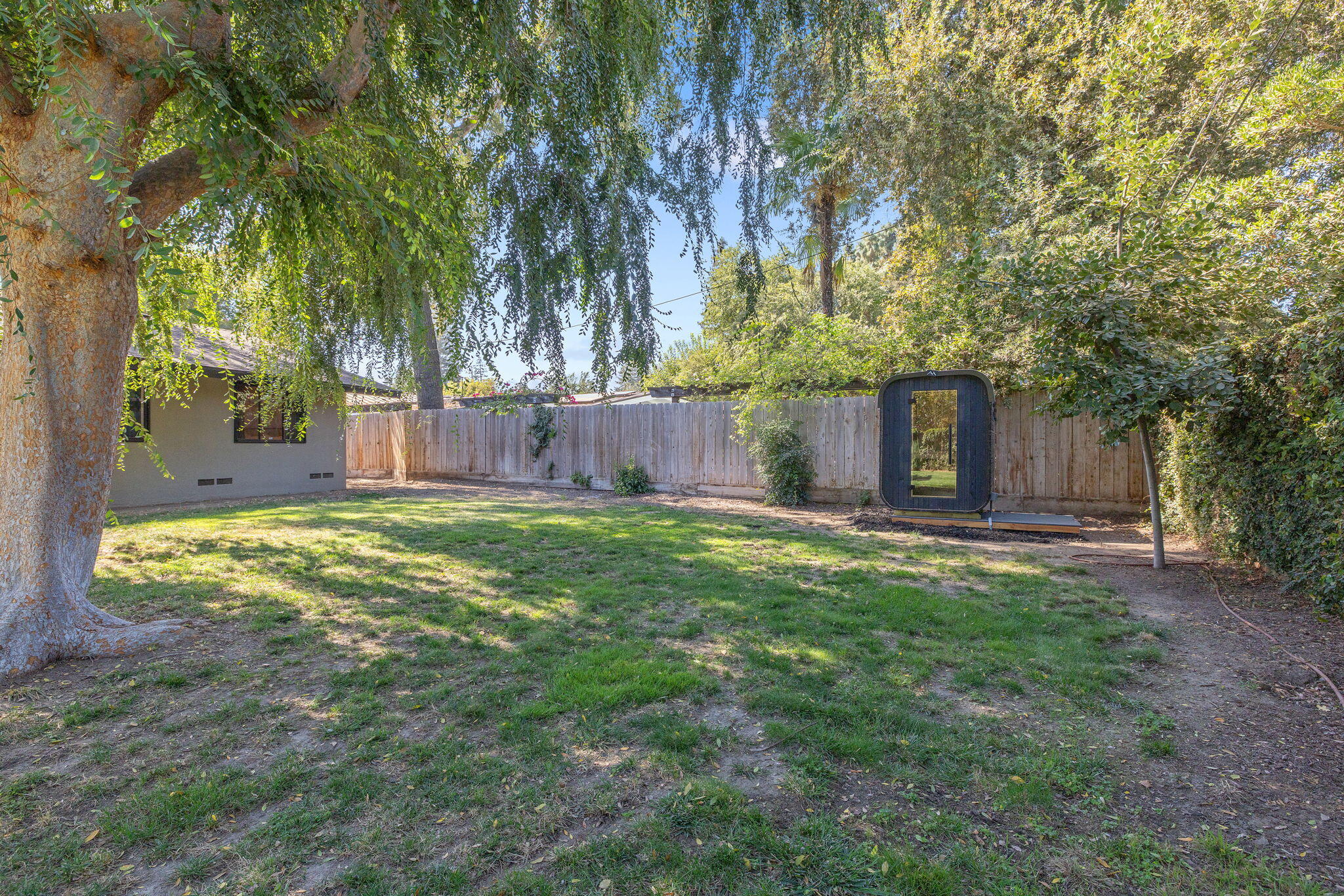 2544 W Keogh Ave, Visalia, CA 93291