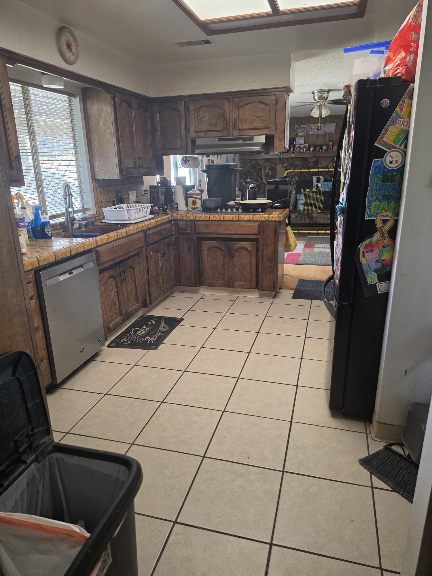 201 N Argyle St, Porterville, CA 93257