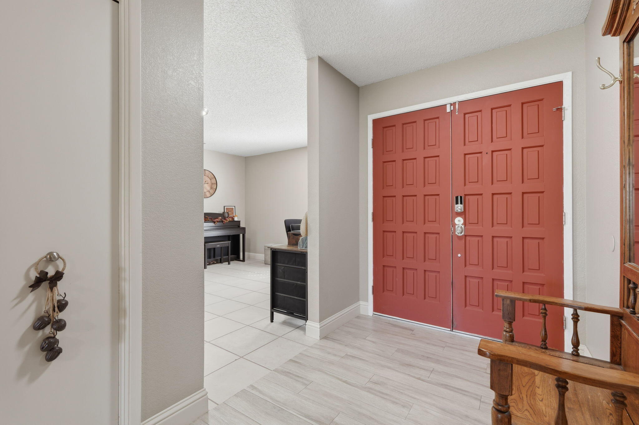 1920 E Mary Ave, Visalia, CA 93292