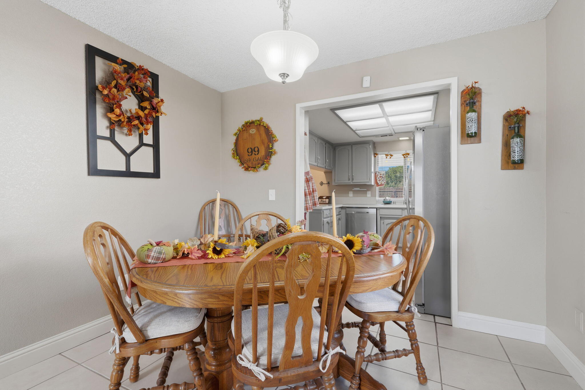 1920 E Mary Ave, Visalia, CA 93292