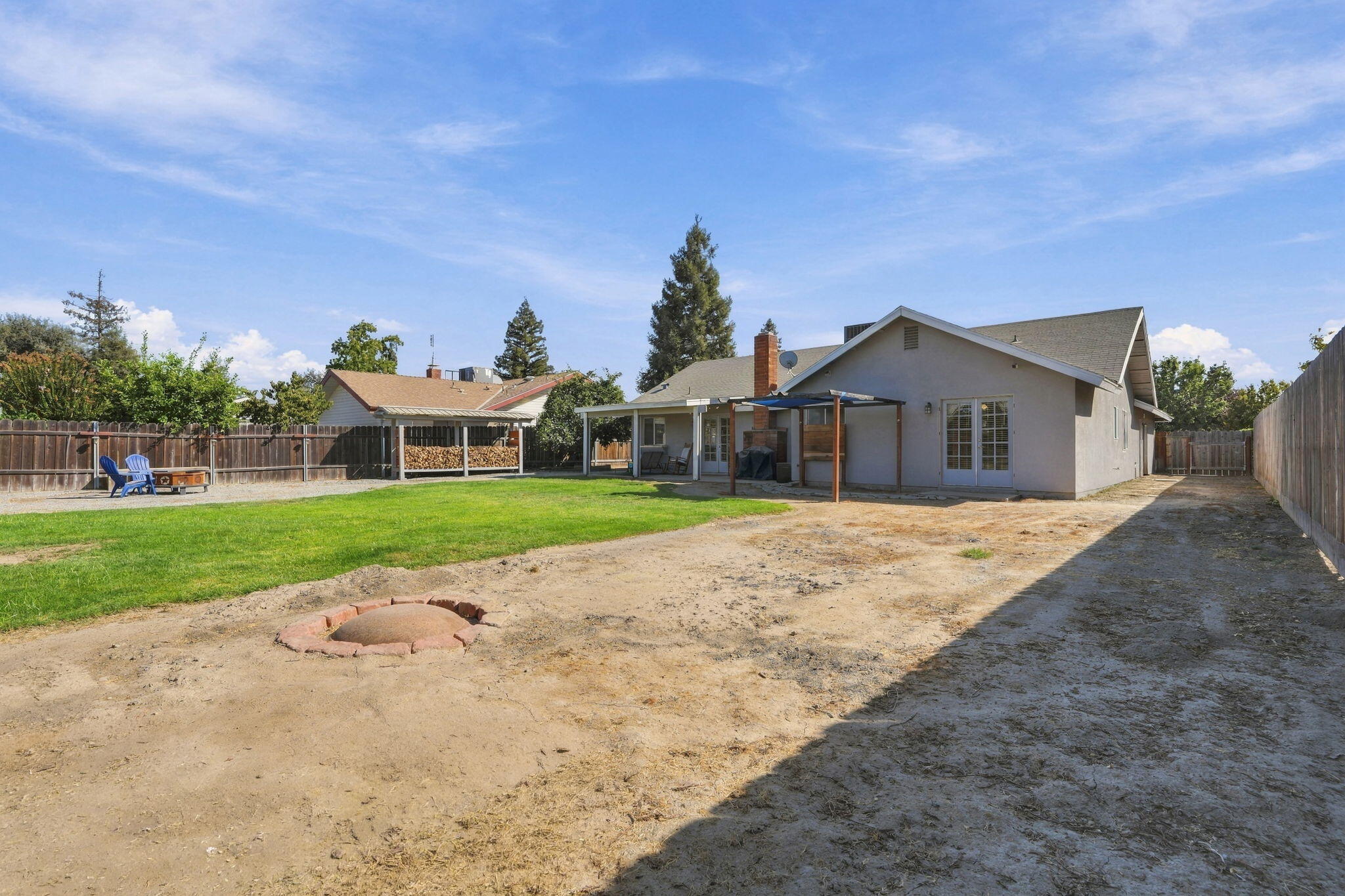 1920 E Mary Ave, Visalia, CA 93292
