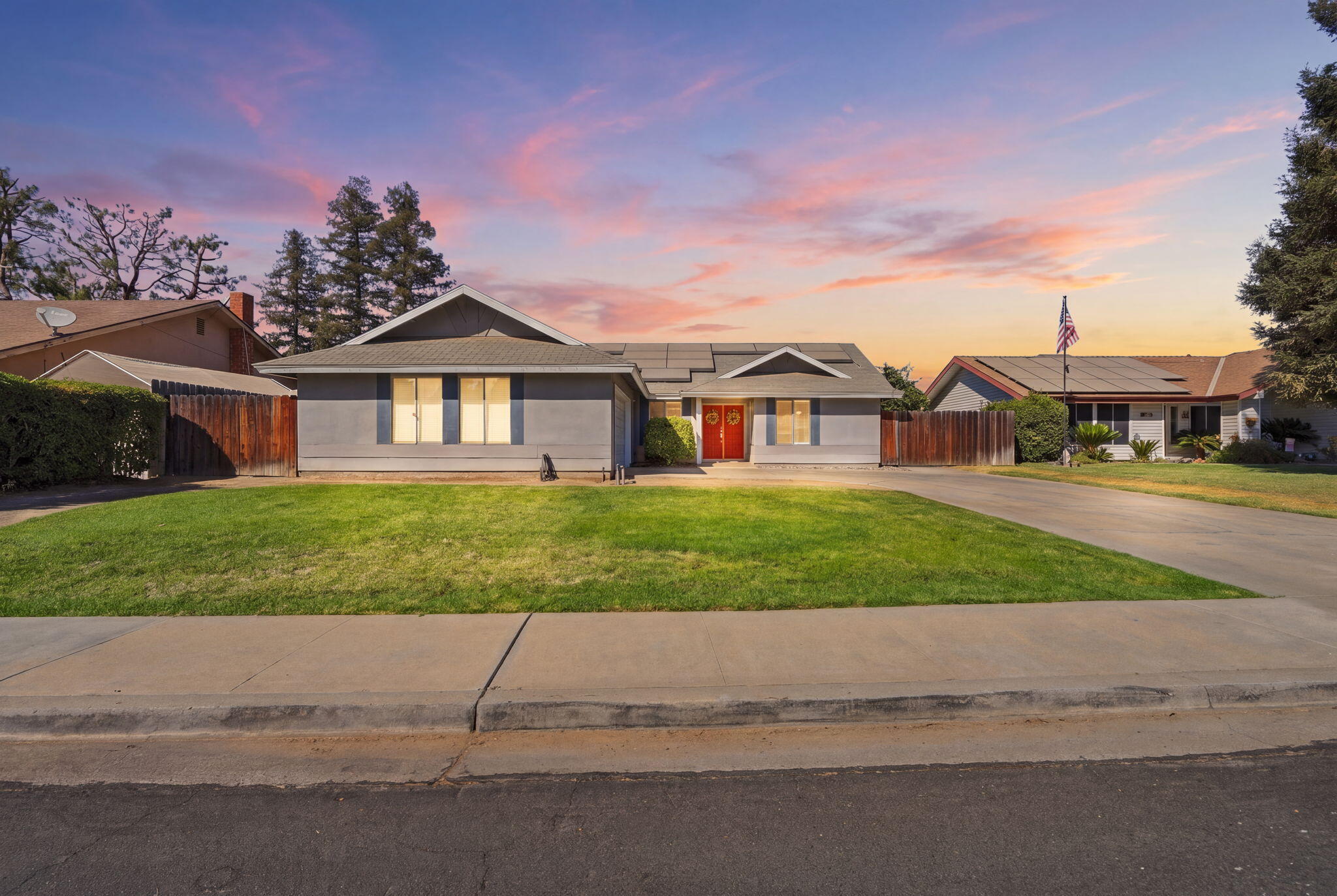 1920 E Mary Ave, Visalia, CA 93292