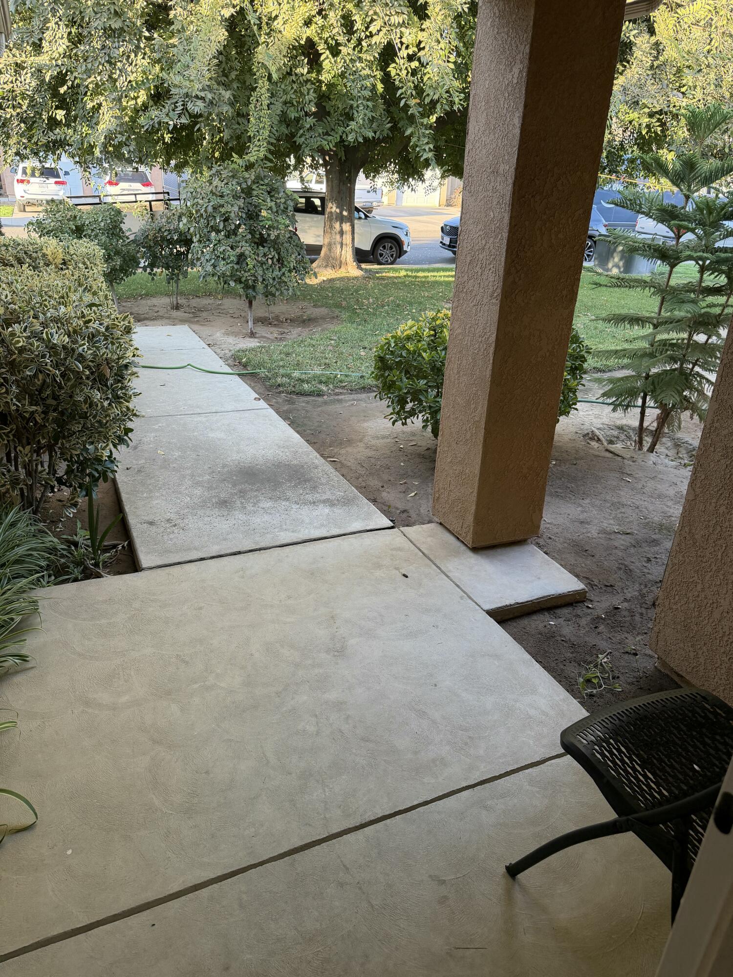 1178 Marks Ct Ct, Dinuba, CA 93618
