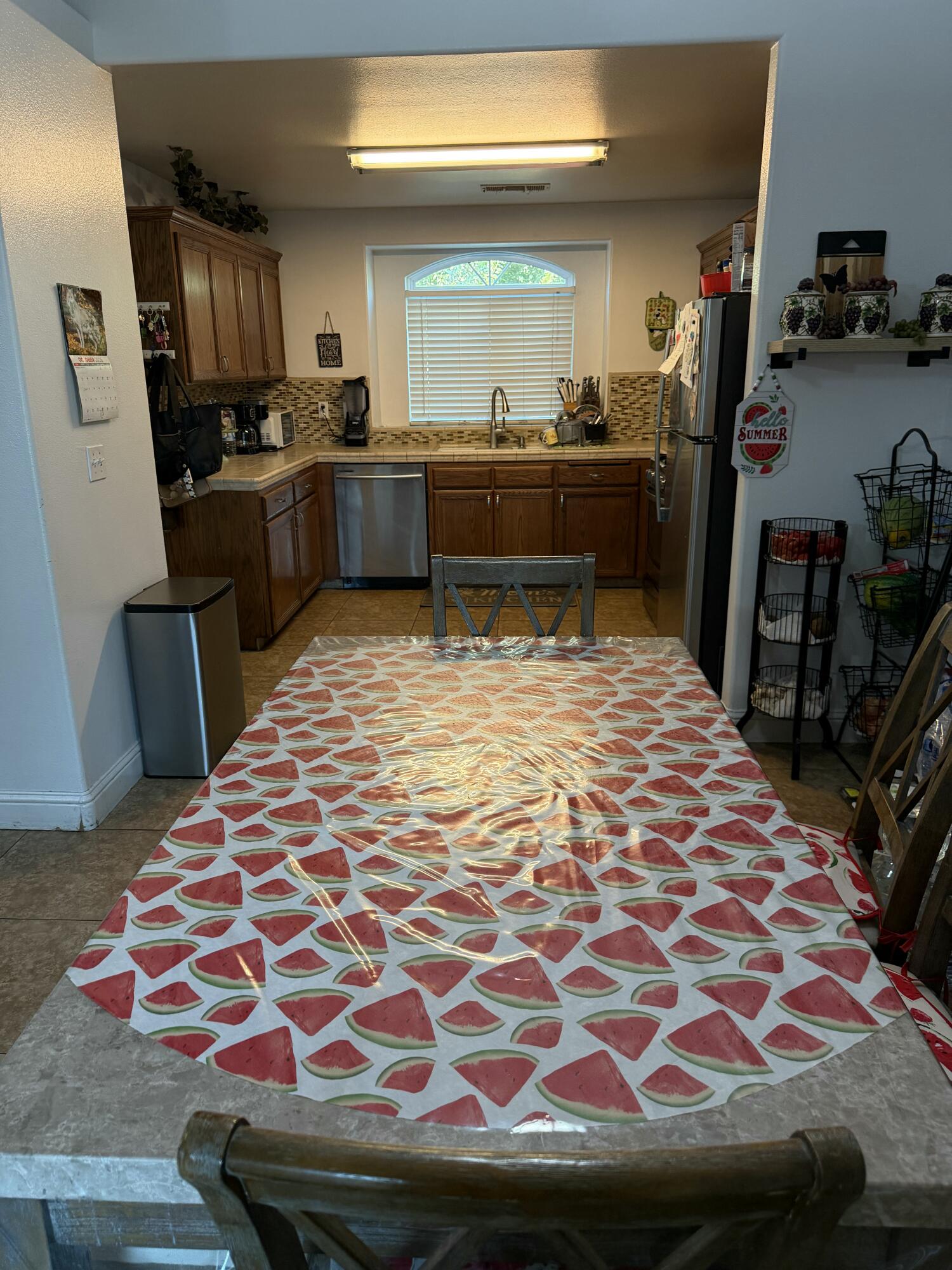 1178 Marks Ct Ct, Dinuba, CA 93618