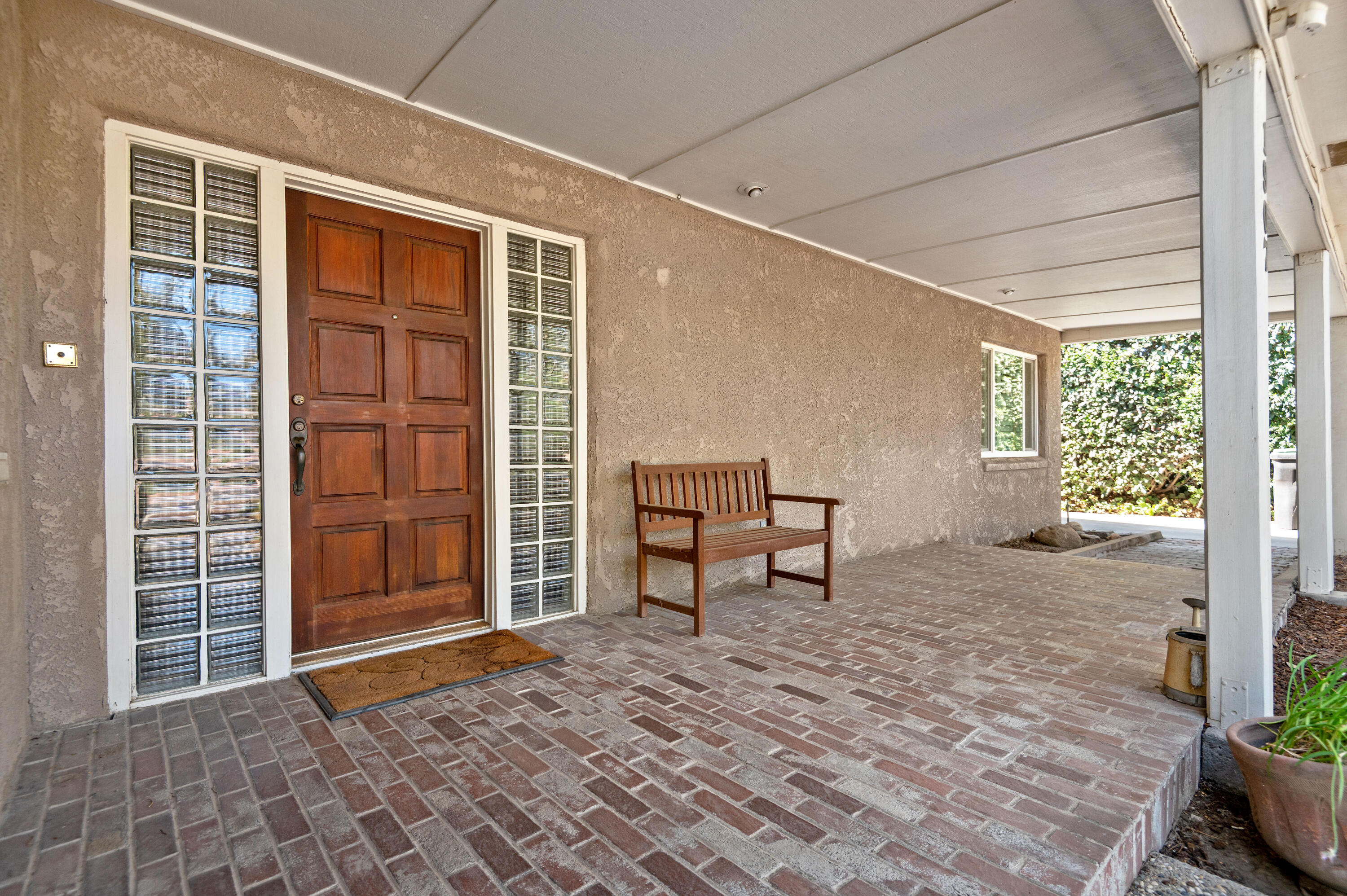 1907 Green Acres Dr, Visalia, CA 93291