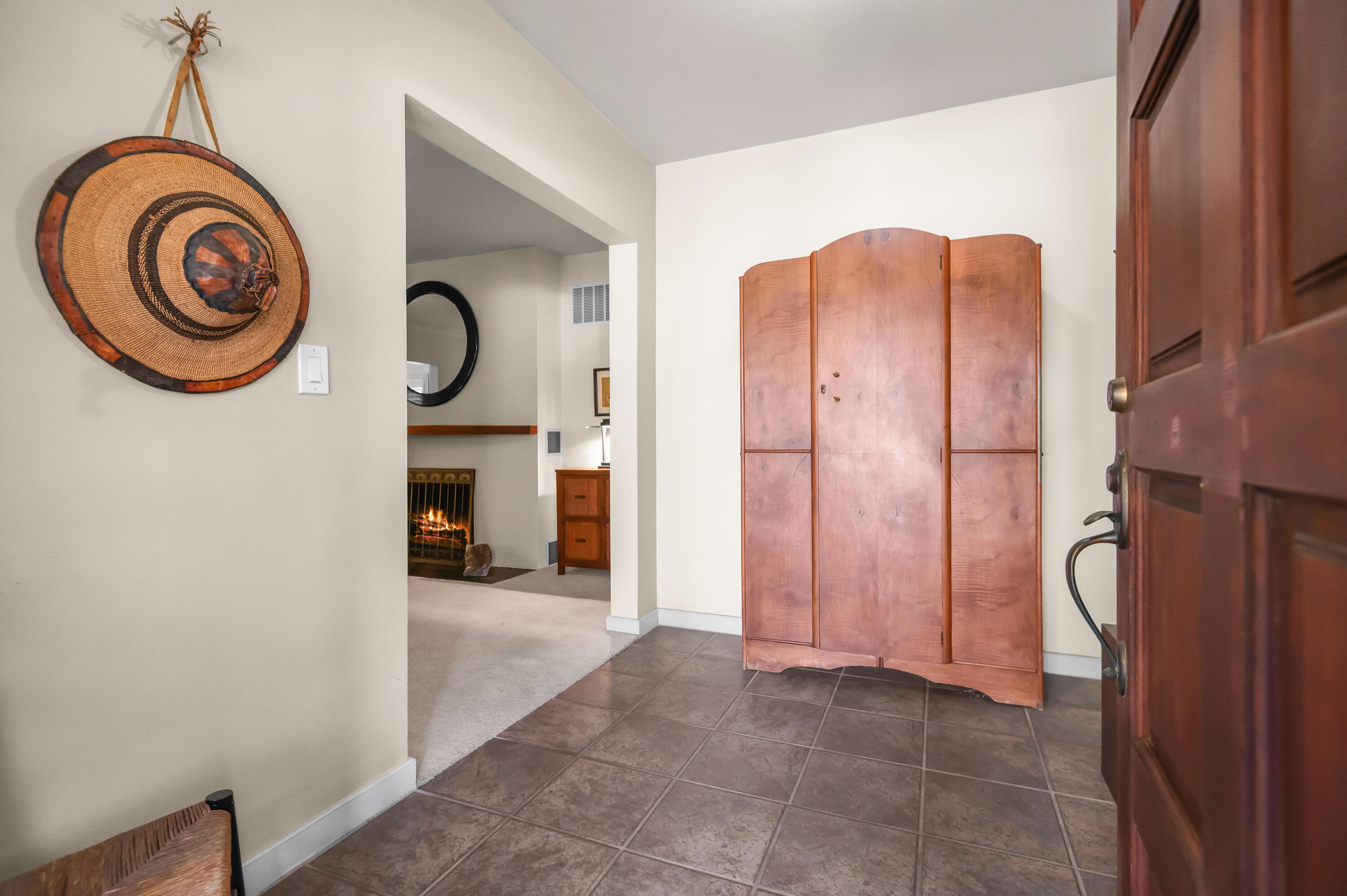1907 Green Acres Dr, Visalia, CA 93291