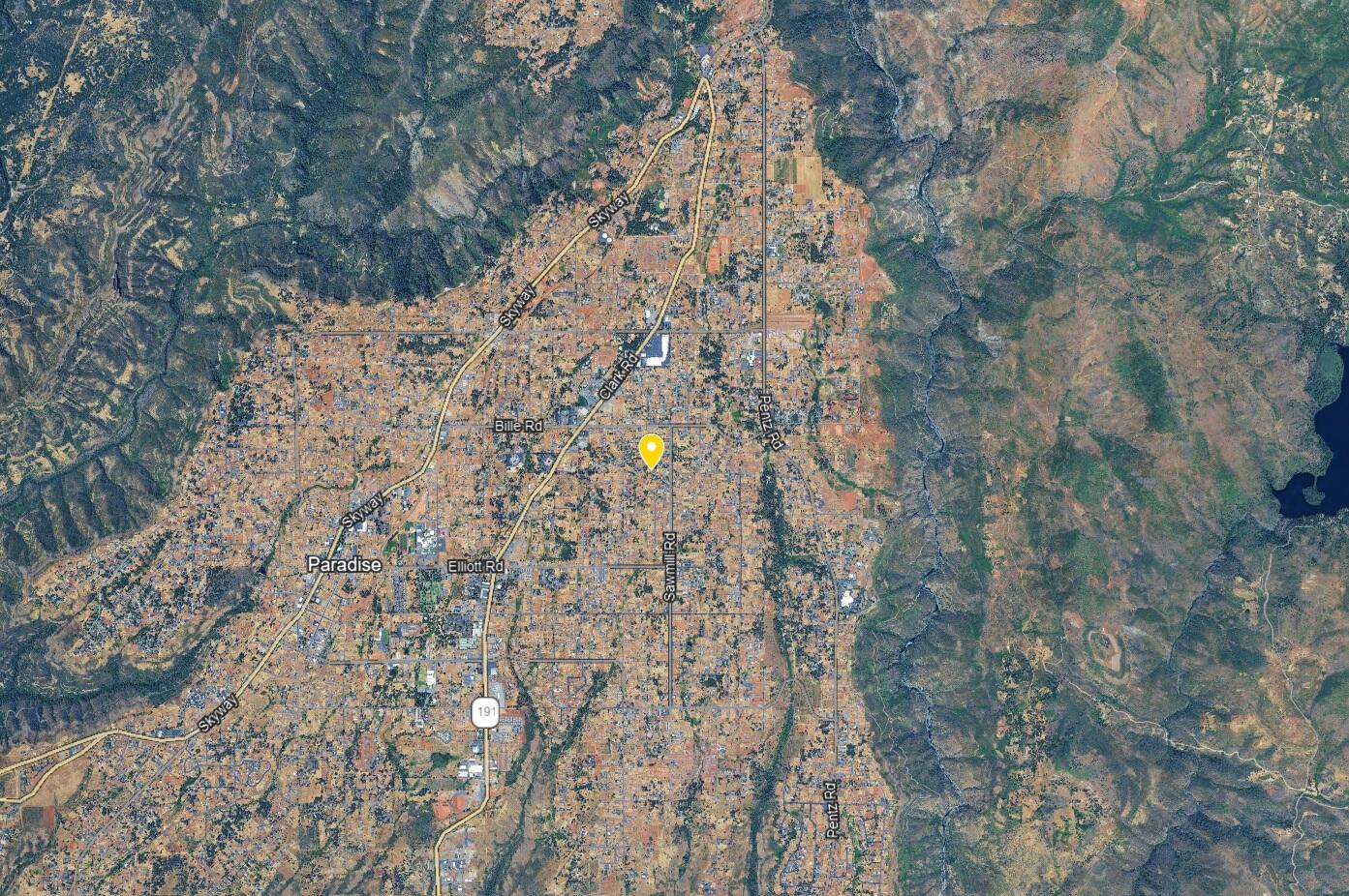 1456 Georgia Ln, Paradise, CA 95969