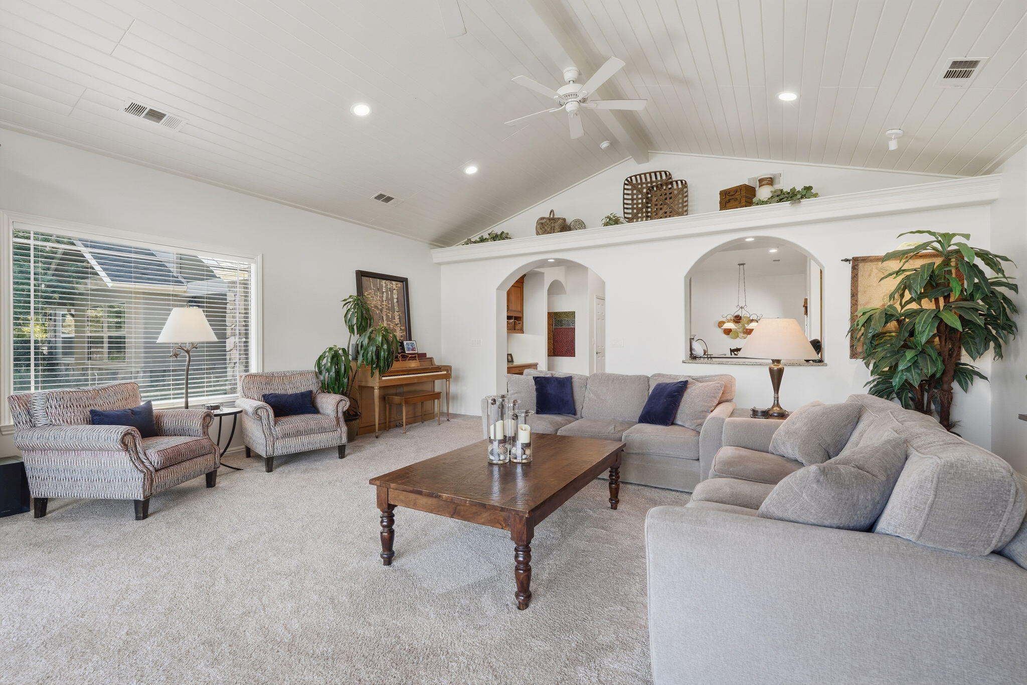 31255 Palm Dr, Exeter, CA 93221