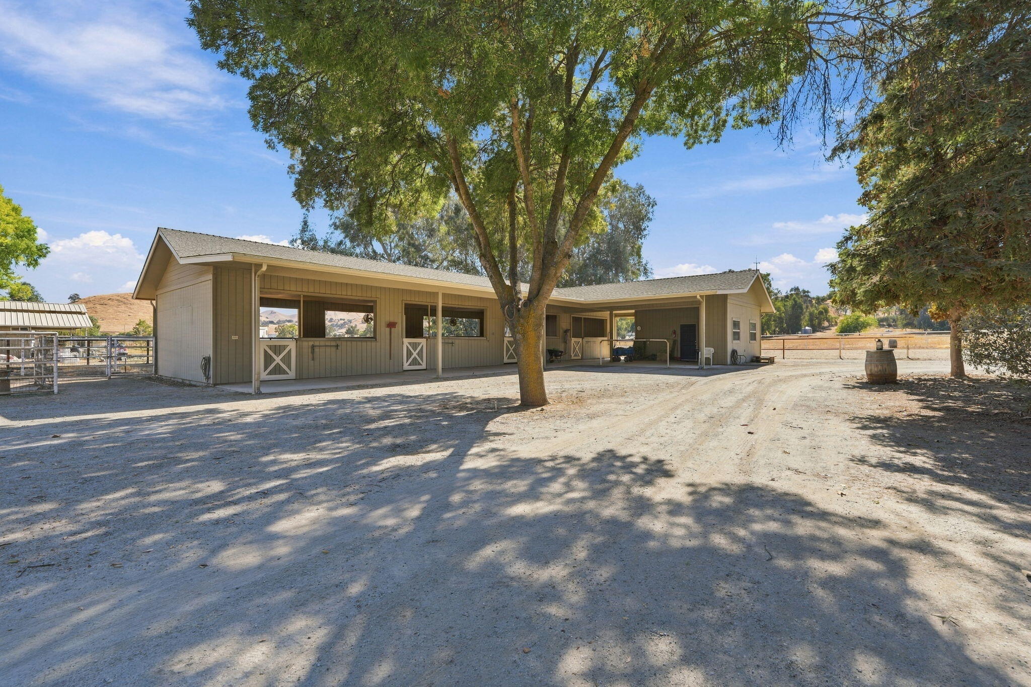 31255 Palm Dr, Exeter, CA 93221