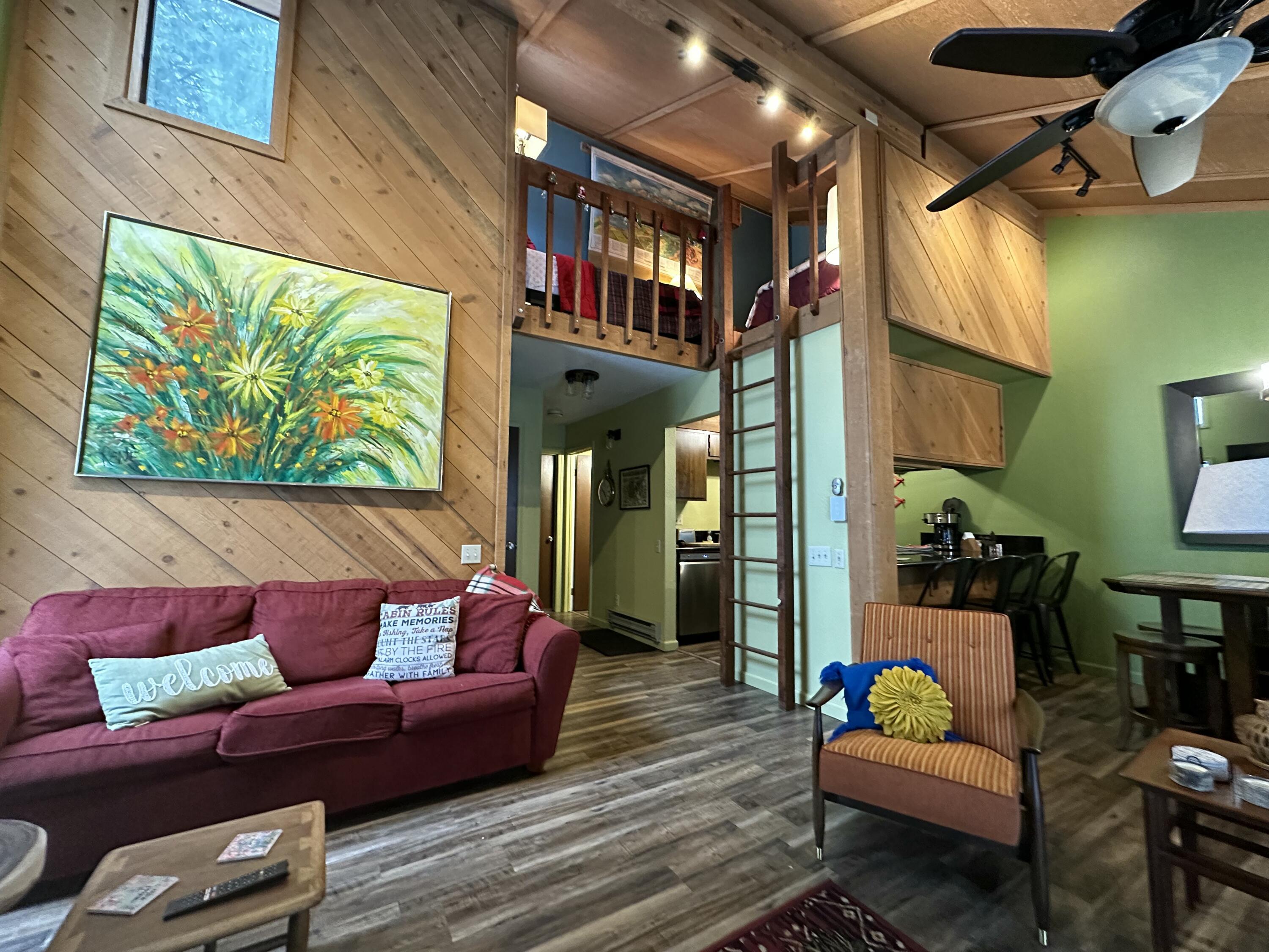 40812 Oakwoods Ln #106, Shaver Lake, CA 93664