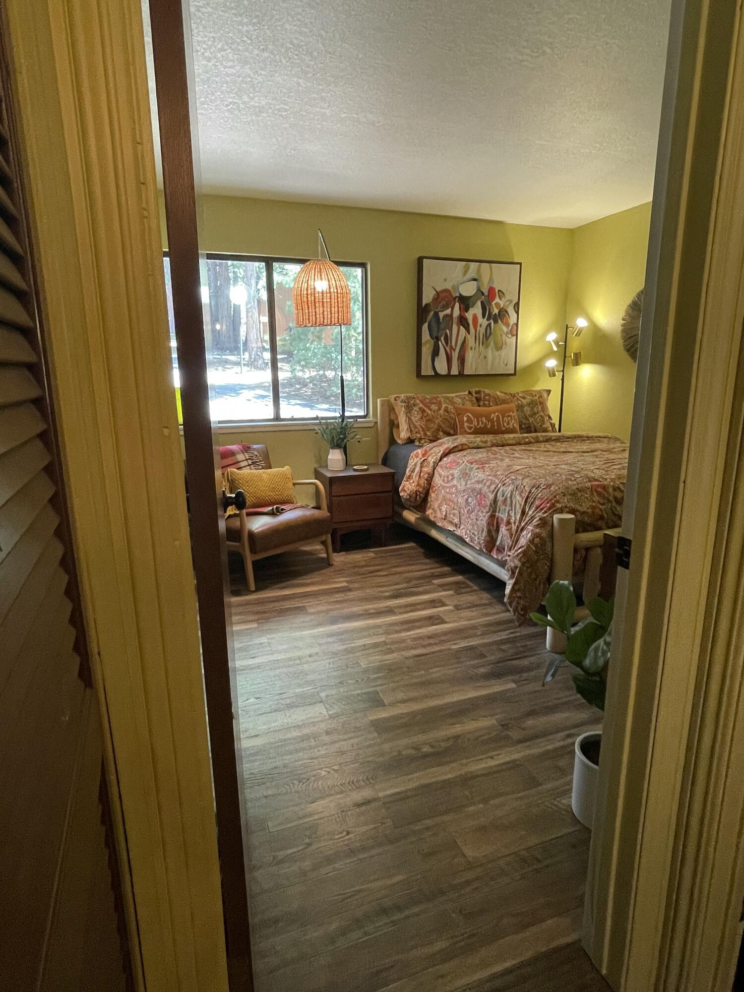 40812 Oakwoods Ln #106, Shaver Lake, CA 93664