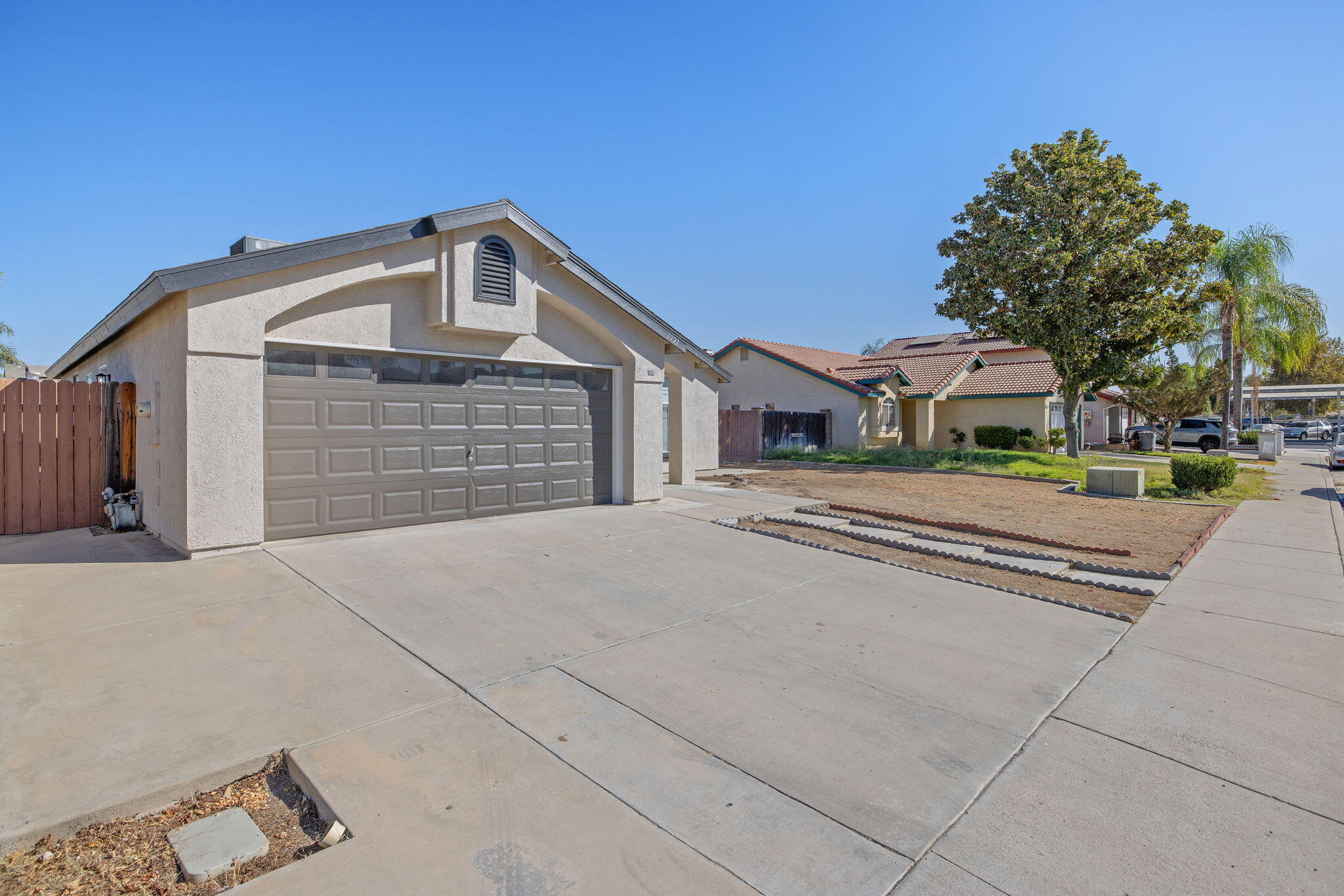 1921 Heather Way, Delano, CA 93215