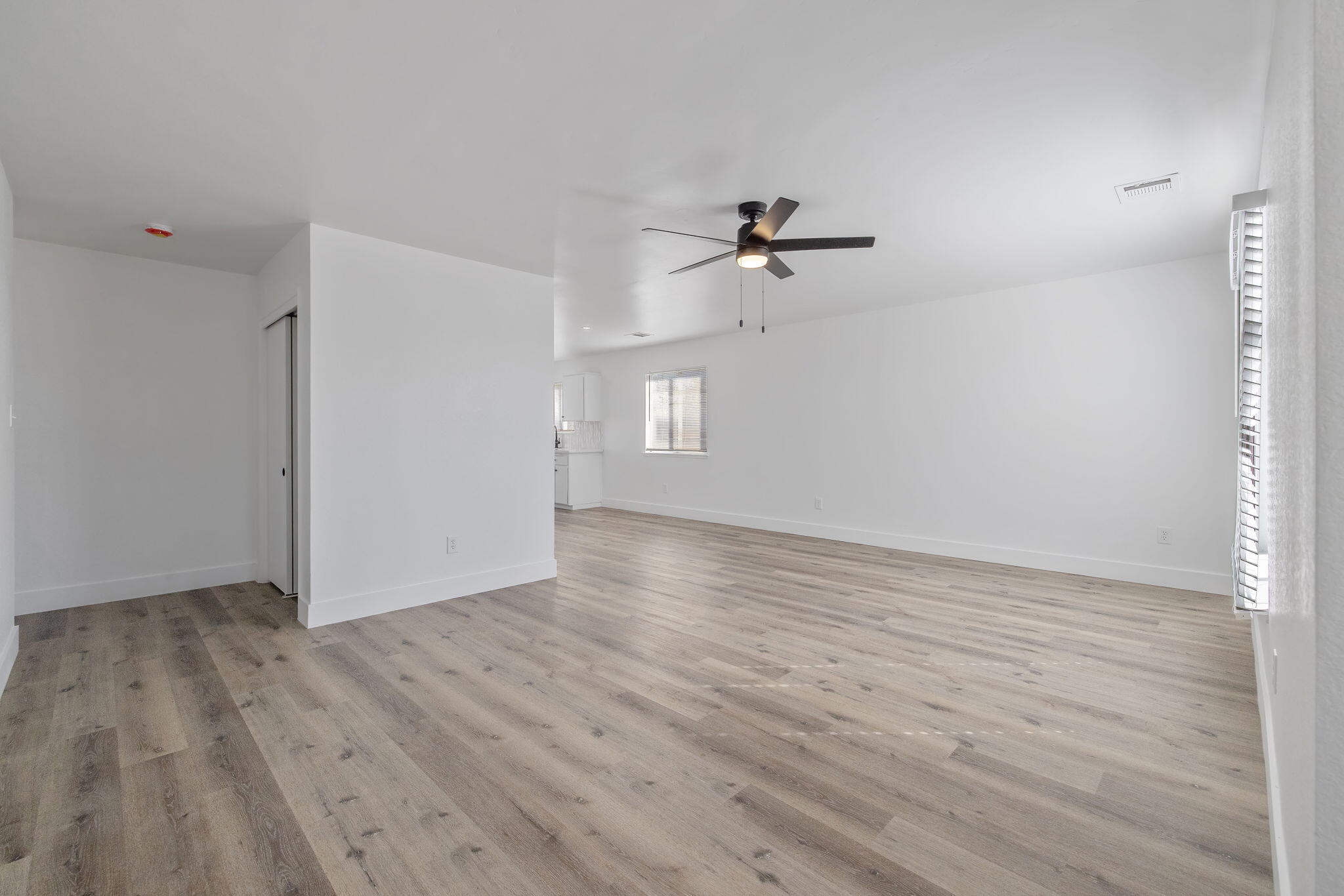 1921 Heather Way, Delano, CA 93215