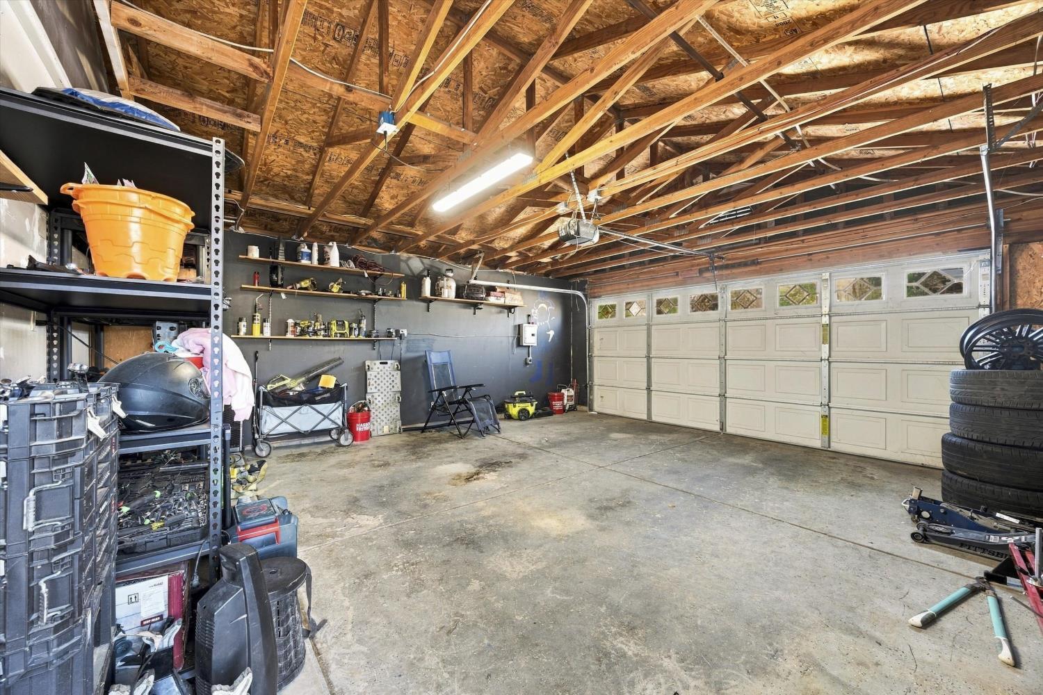 430 Avenida Ruiz, Delano, CA 93215