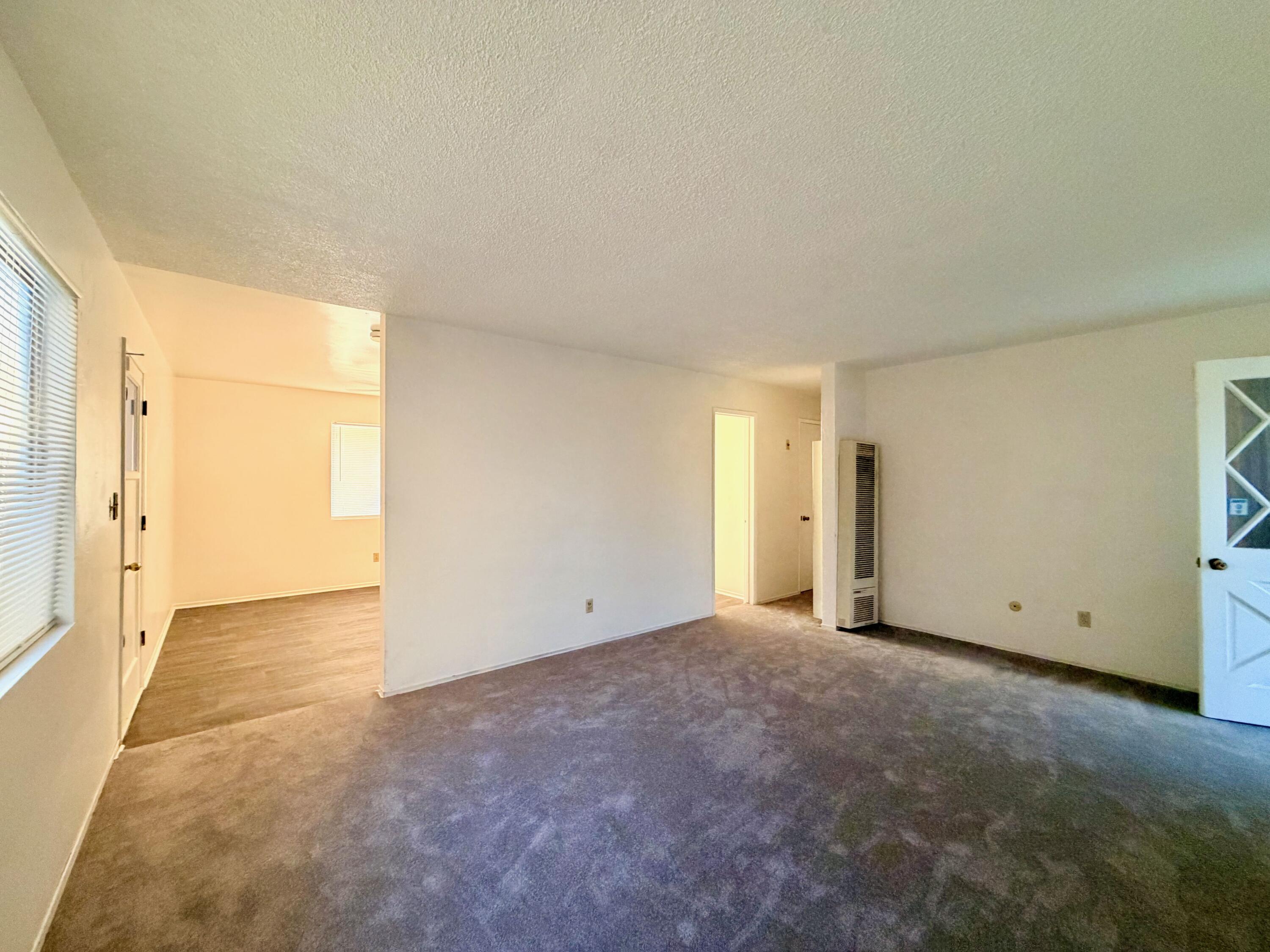623 N West St, Tulare, CA 93274