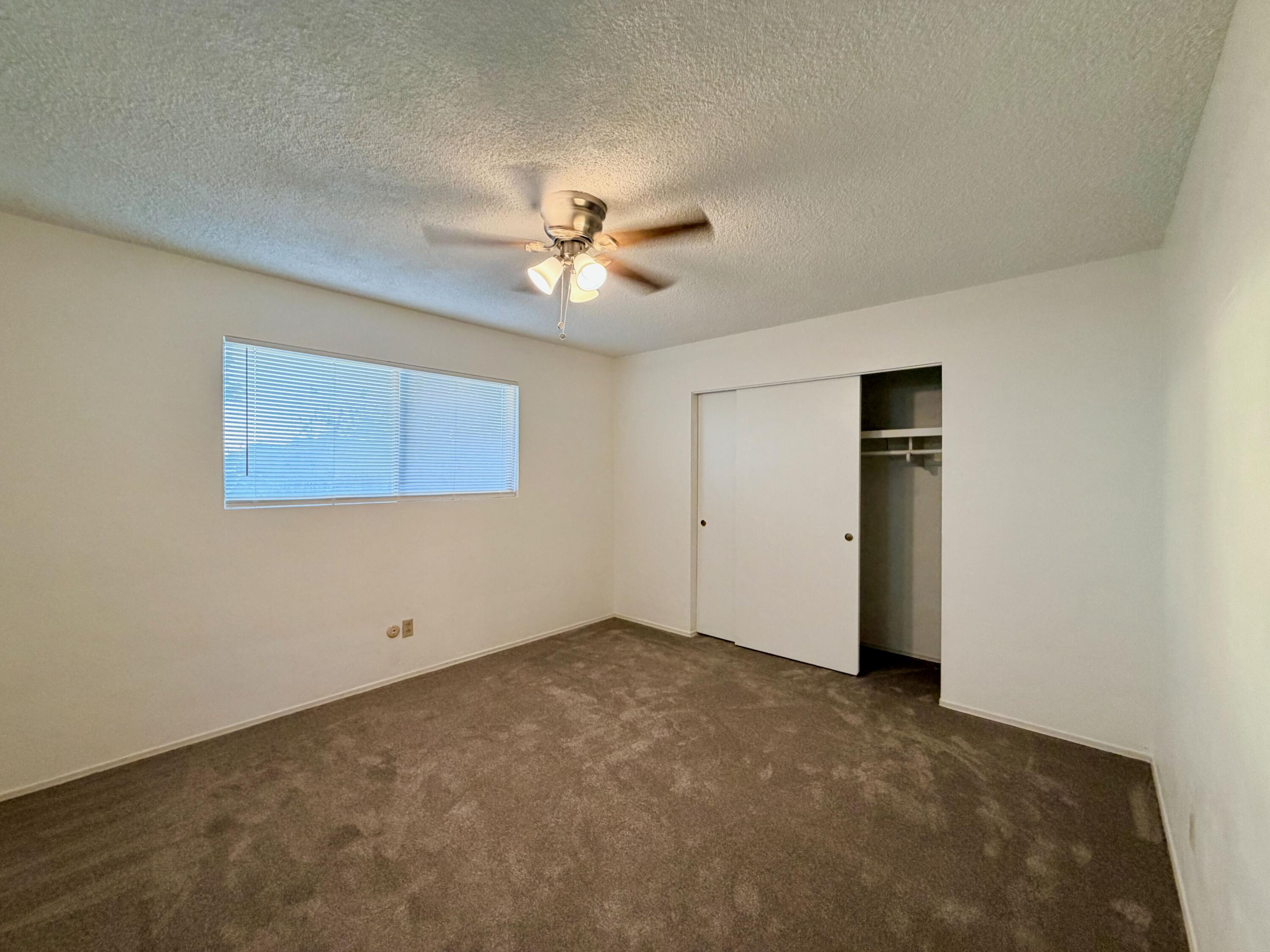 623 N West St, Tulare, CA 93274