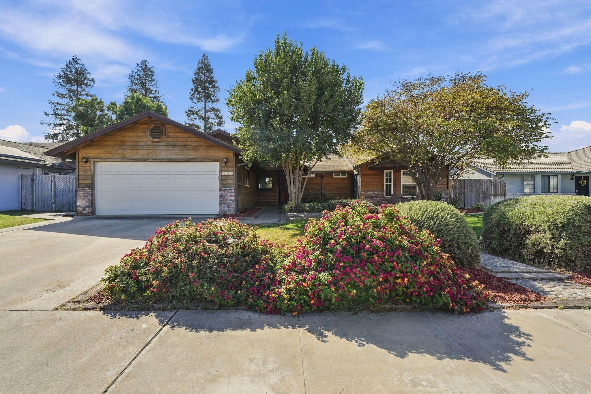 2149 W Della Ave, Porterville, CA 93257