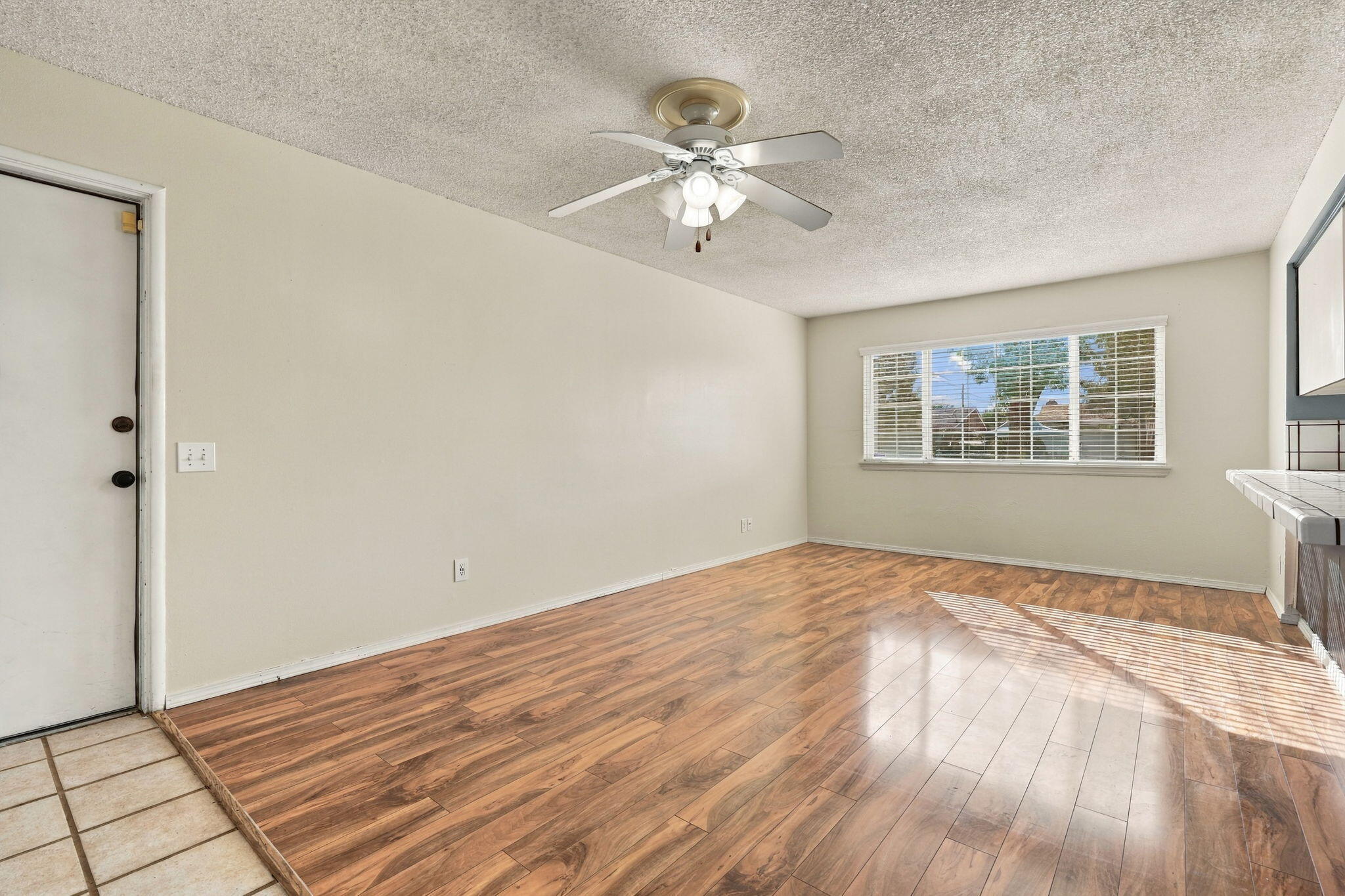 2922 S Verde Vista St, Visalia, CA 93277