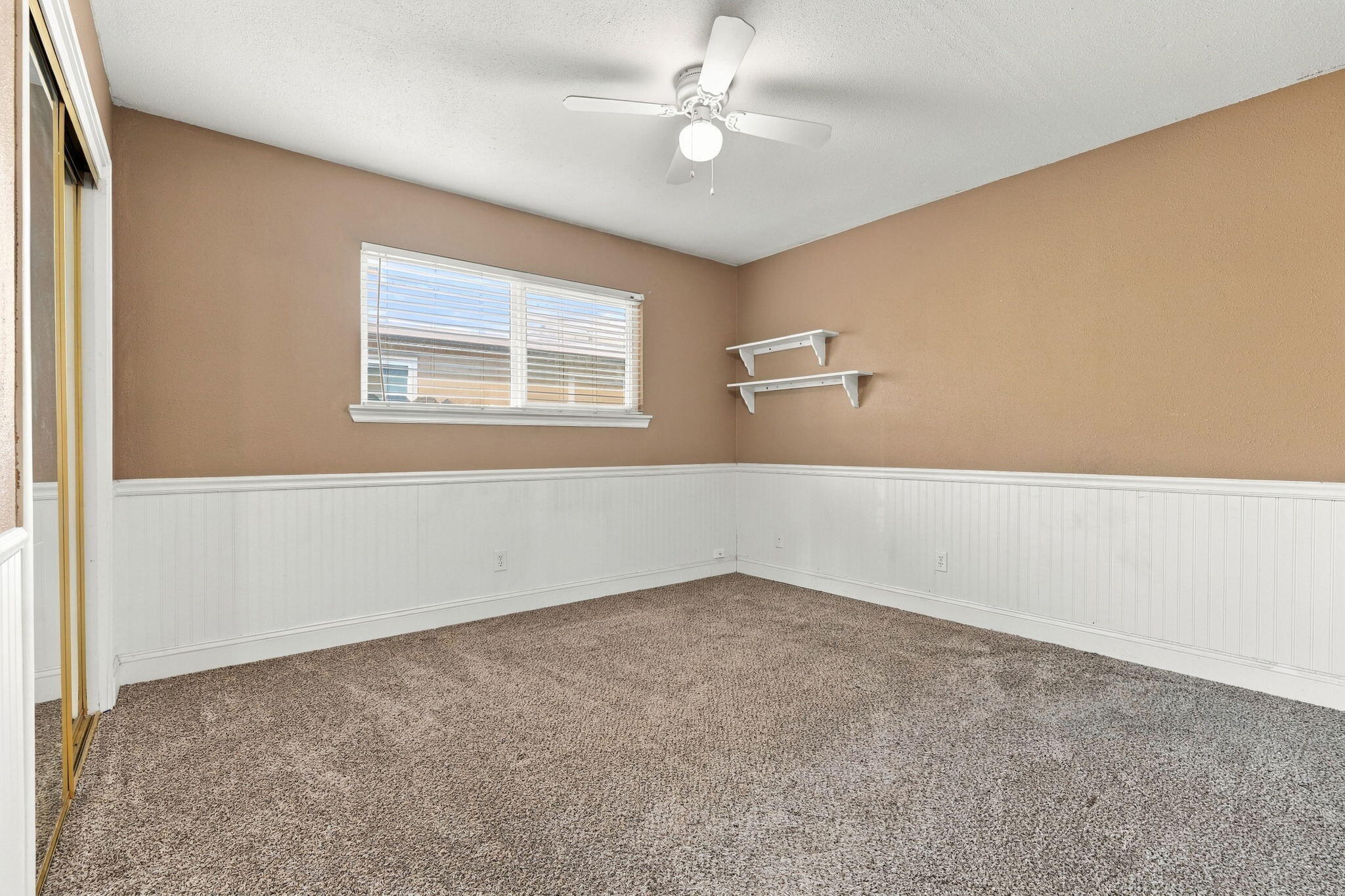 2922 S Verde Vista St, Visalia, CA 93277