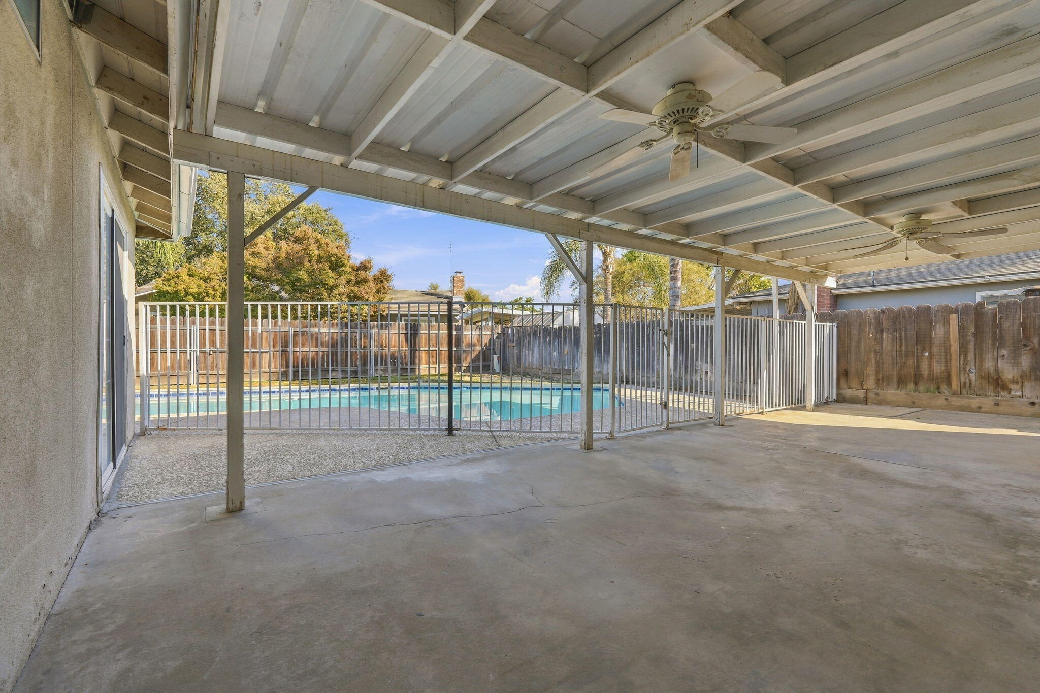2922 S Verde Vista St, Visalia, CA 93277