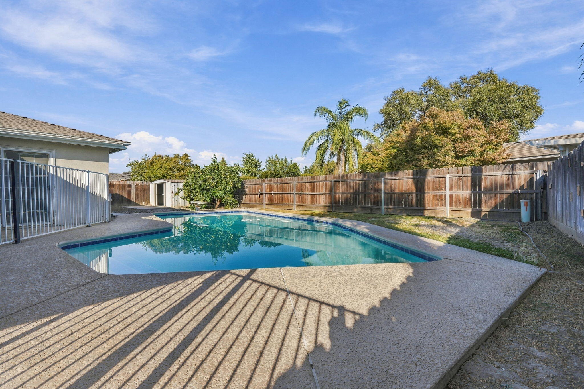 2922 S Verde Vista St, Visalia, CA 93277
