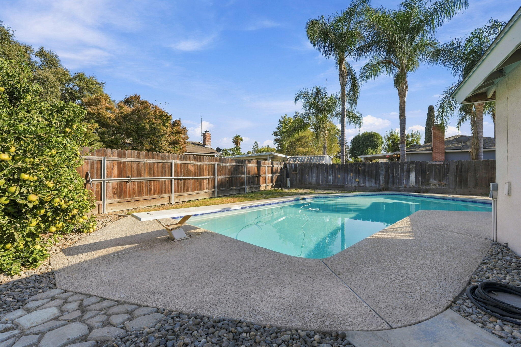 2922 S Verde Vista St, Visalia, CA 93277