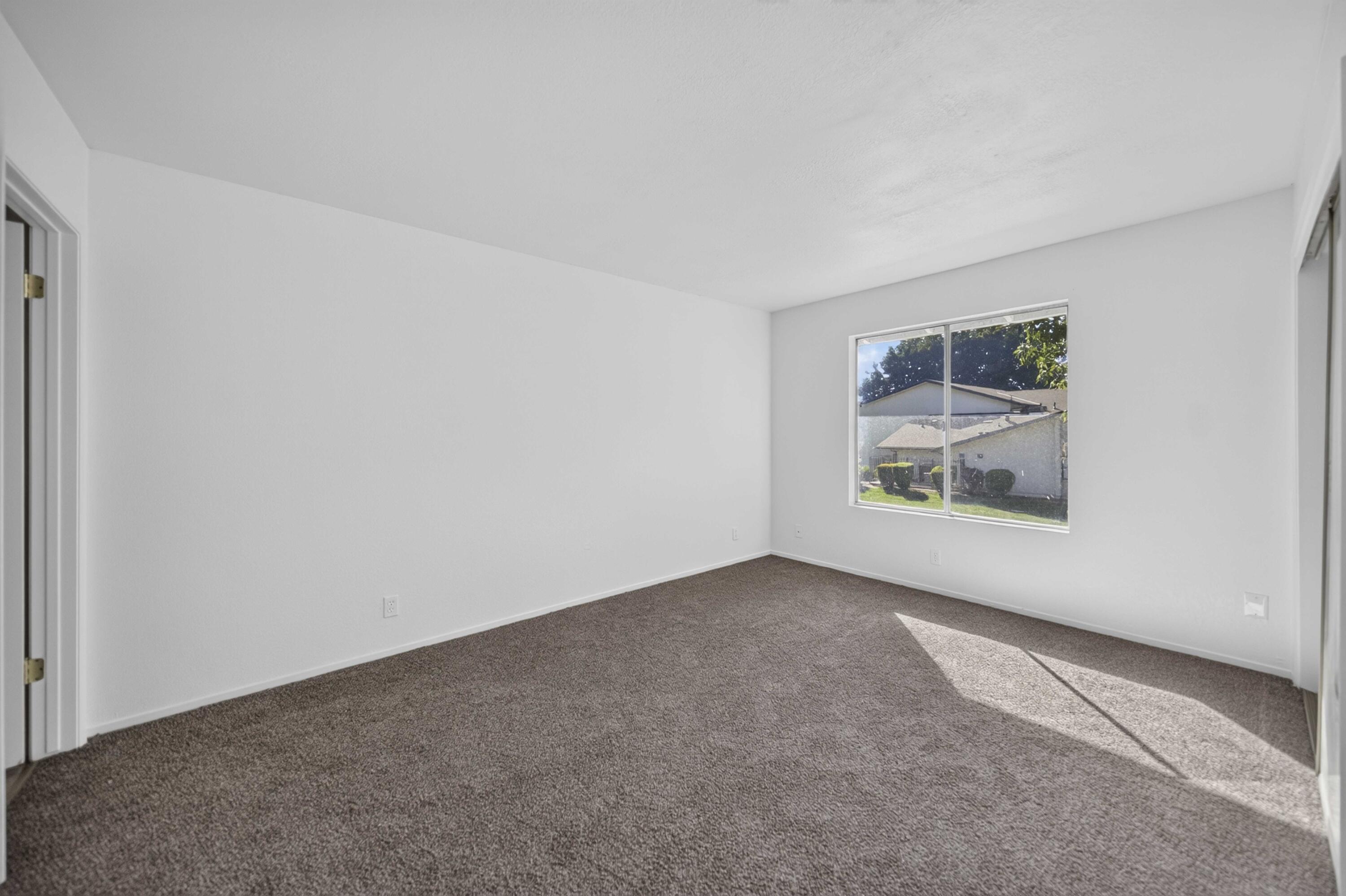 657 W Parlier Ave, Reedley, CA 93654