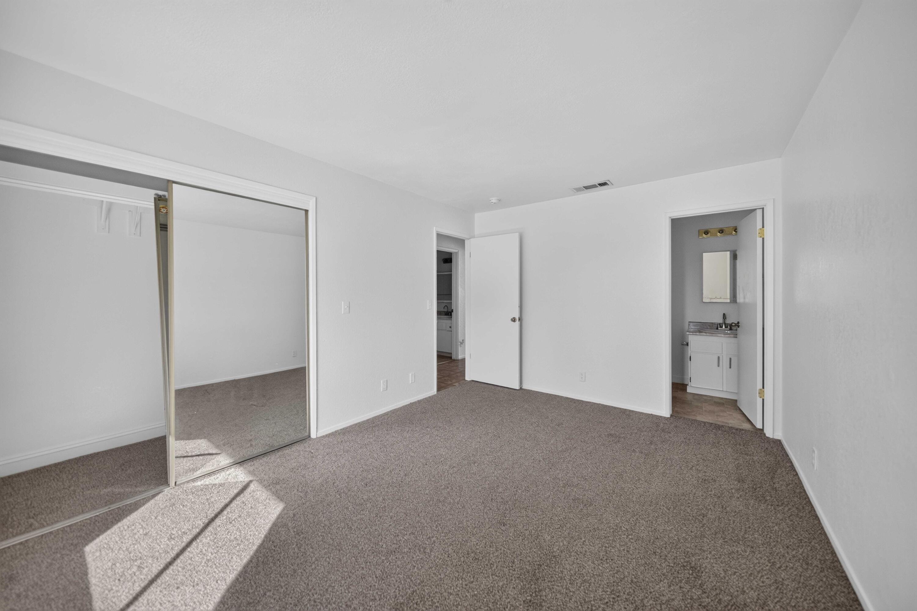 657 W Parlier Ave, Reedley, CA 93654