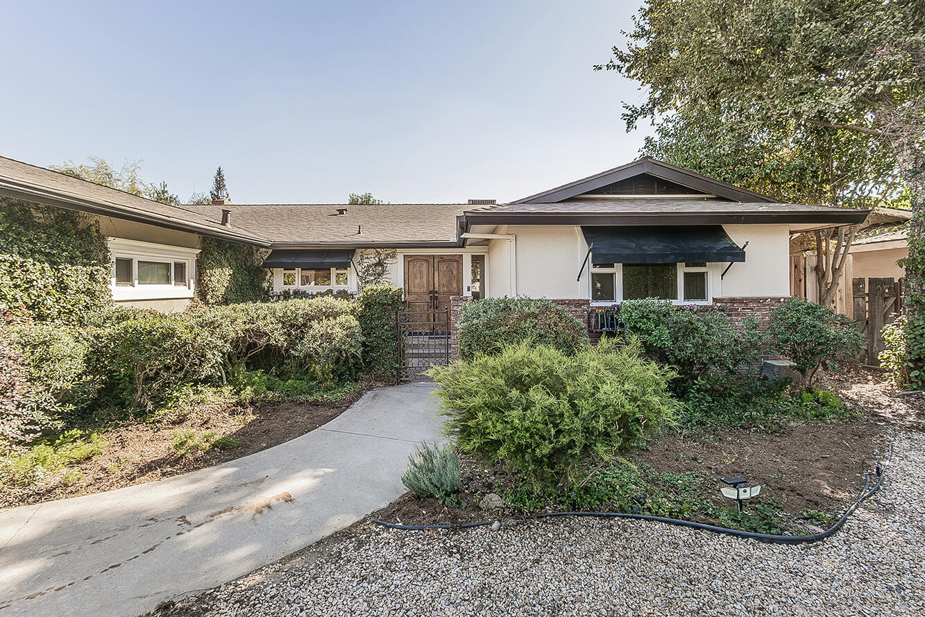 783 W Carpenter Ave, Reedley, CA 93654