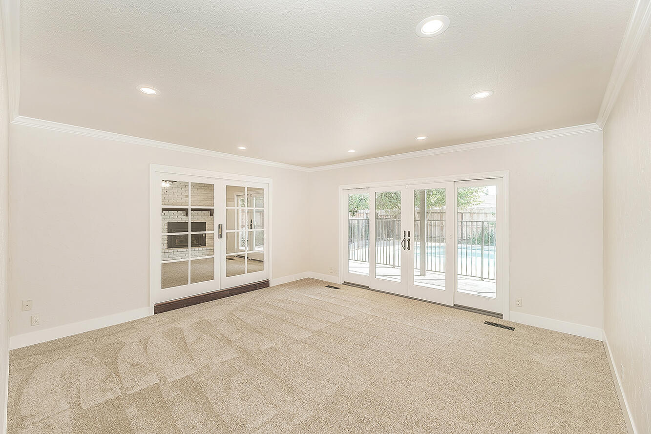 783 W Carpenter Ave, Reedley, CA 93654