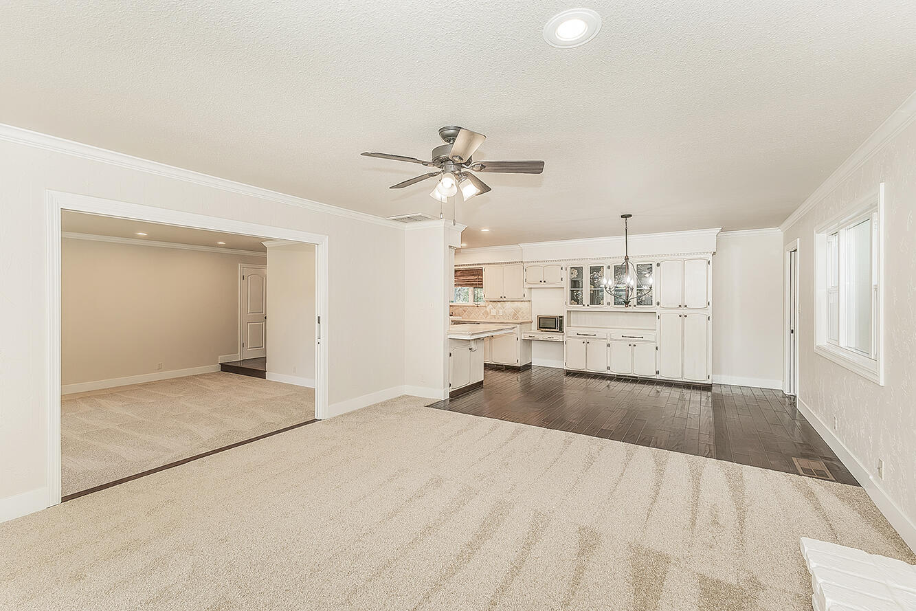 783 W Carpenter Ave, Reedley, CA 93654
