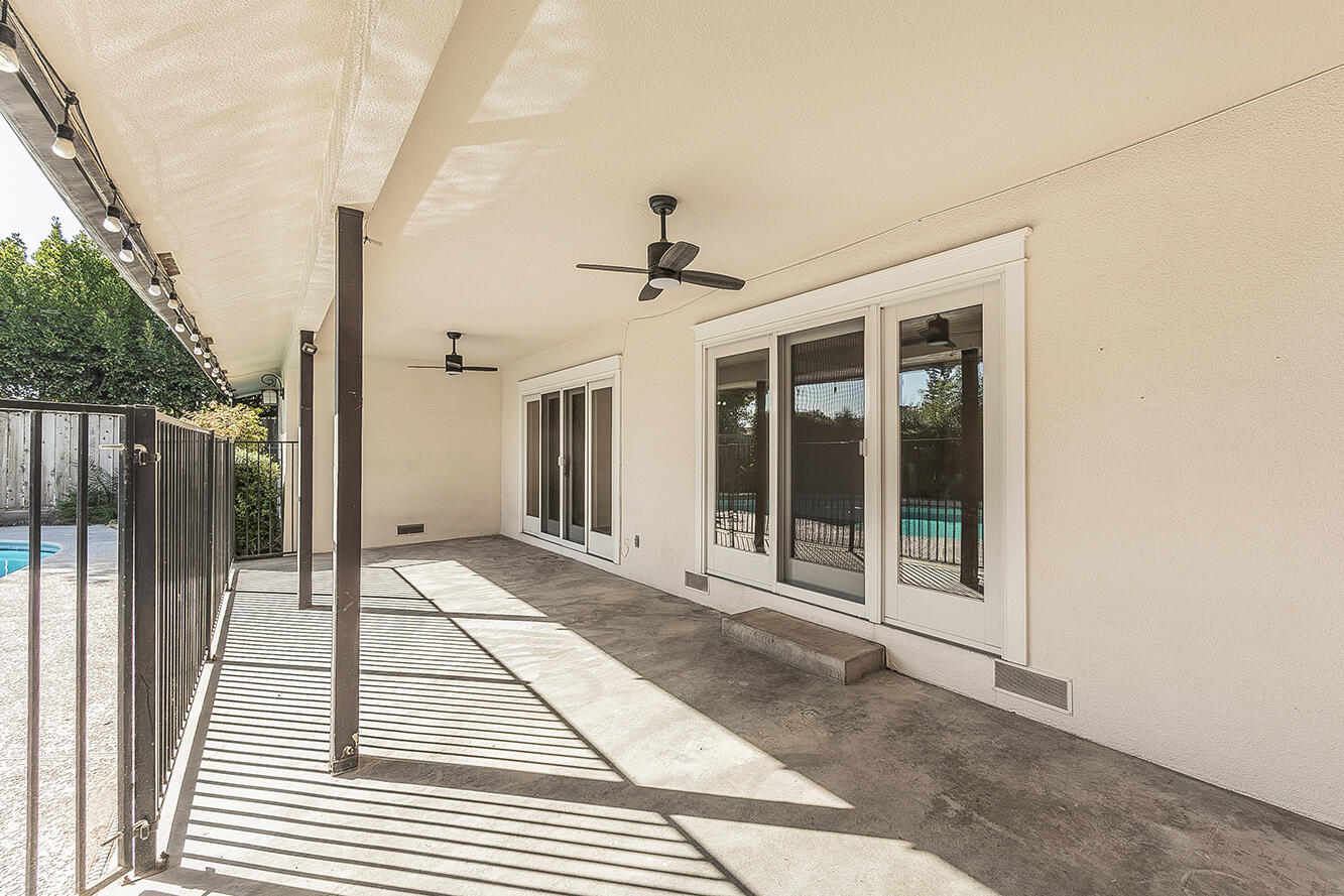 783 W Carpenter Ave, Reedley, CA 93654