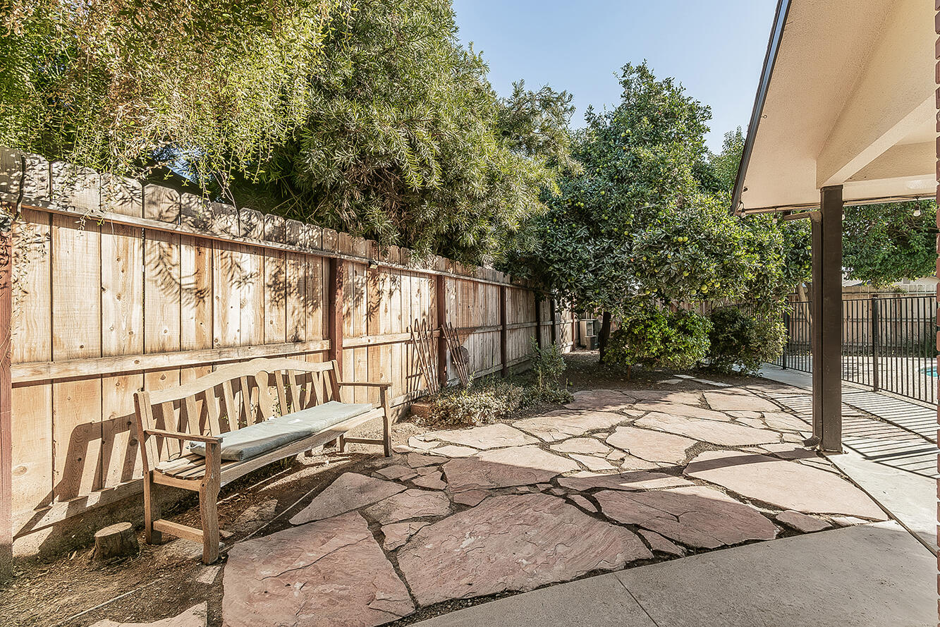 783 W Carpenter Ave, Reedley, CA 93654