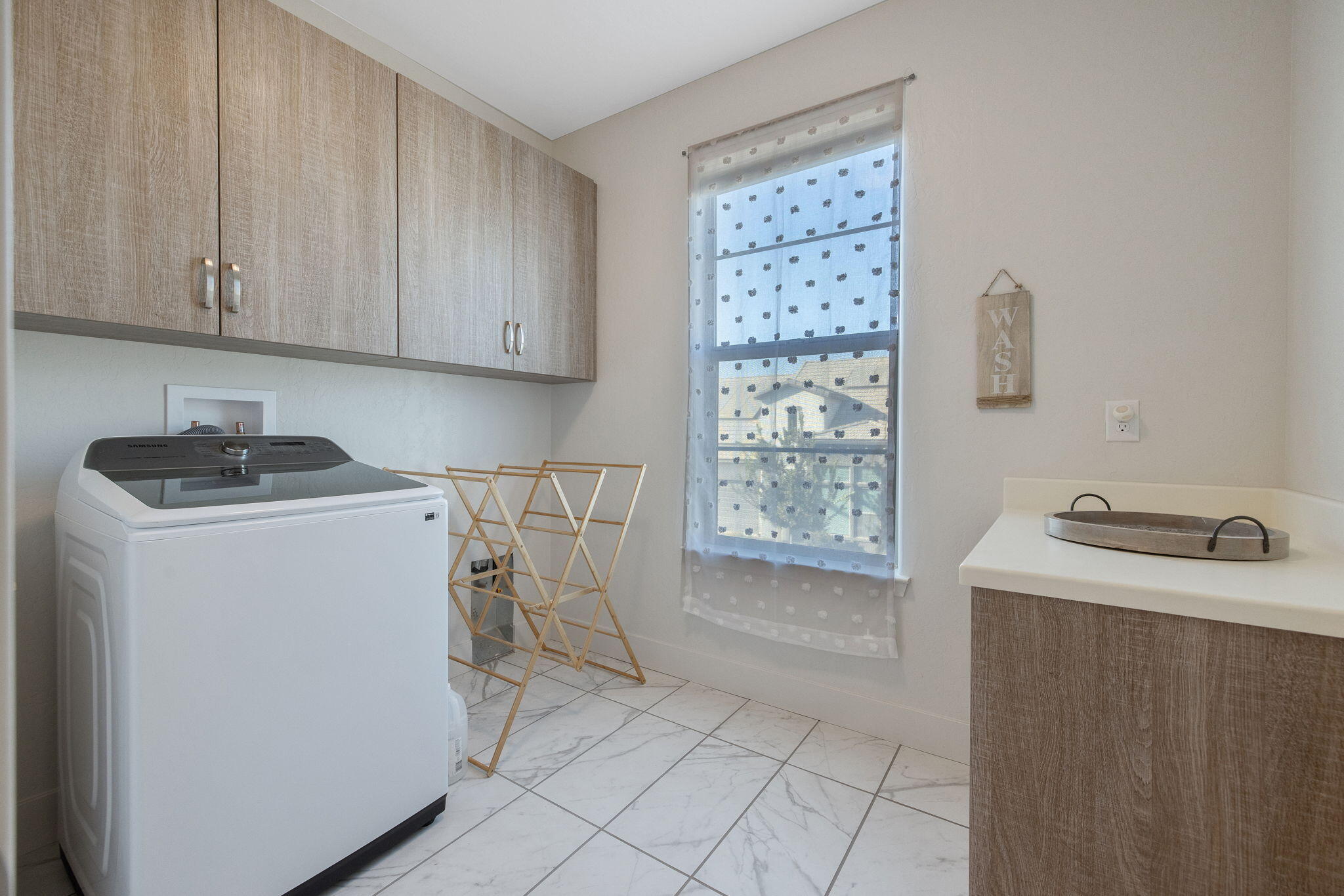 3345 W Florence Ave, Visalia, CA 93277