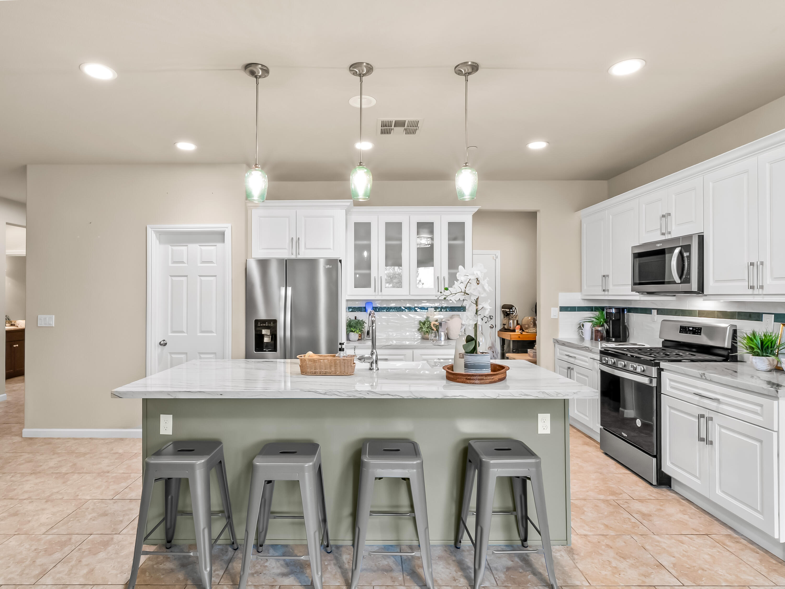 3435 Del Dios Ave, Clovis, CA 93619