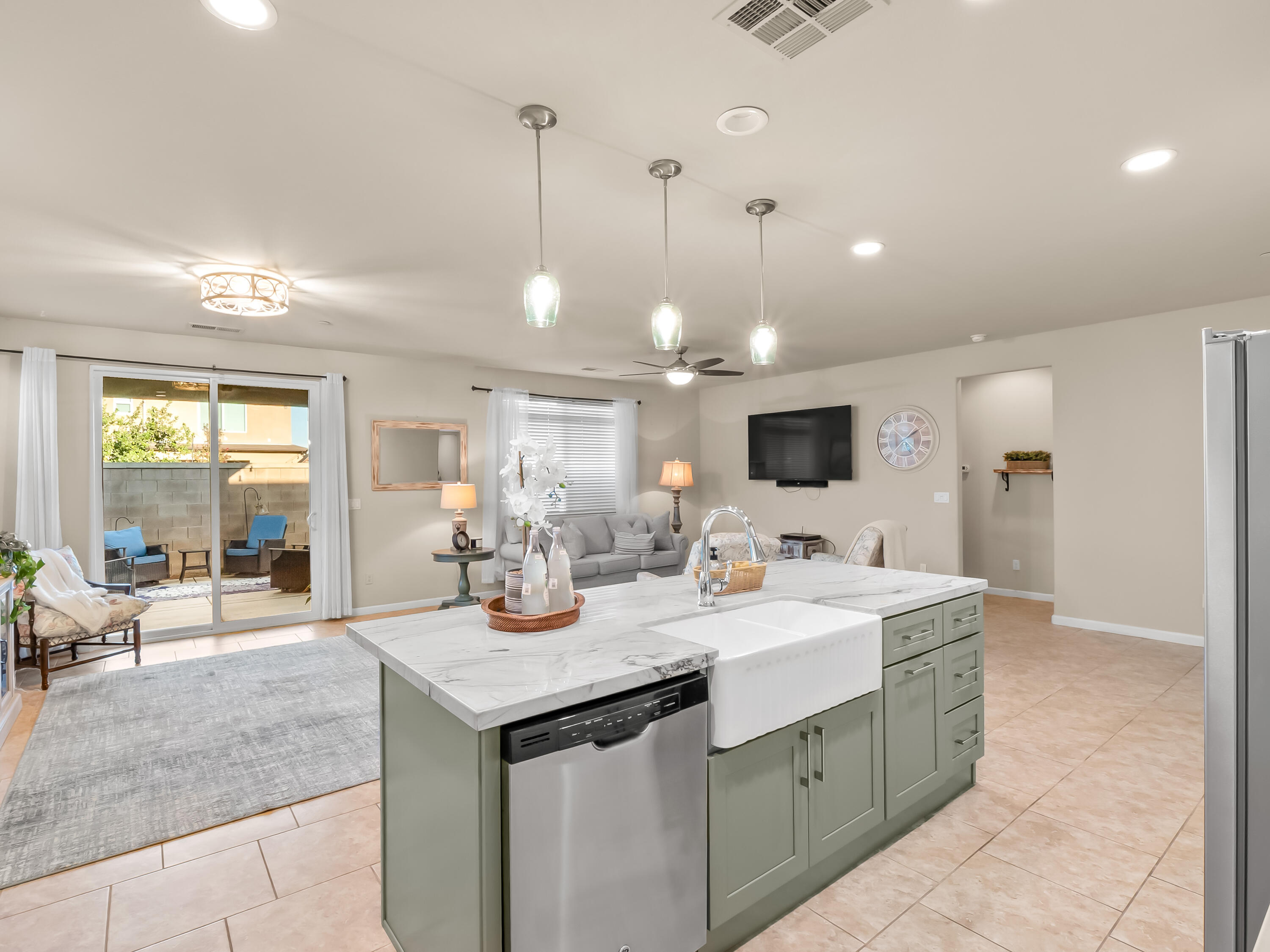 3435 Del Dios Ave, Clovis, CA 93619